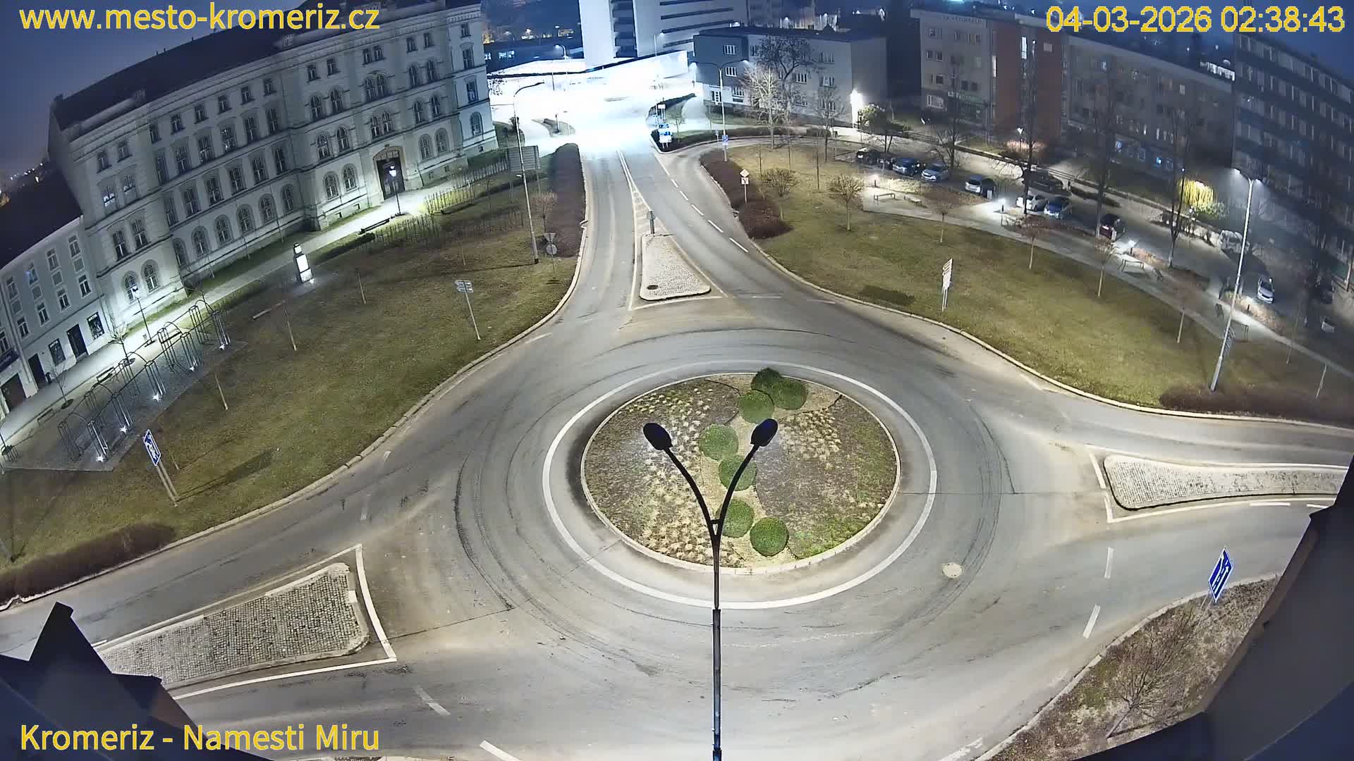 Kroměříž  , Náměstí Míru (Peace Square) Junction Live Cam - Kromeriz, Zlin, Czechia