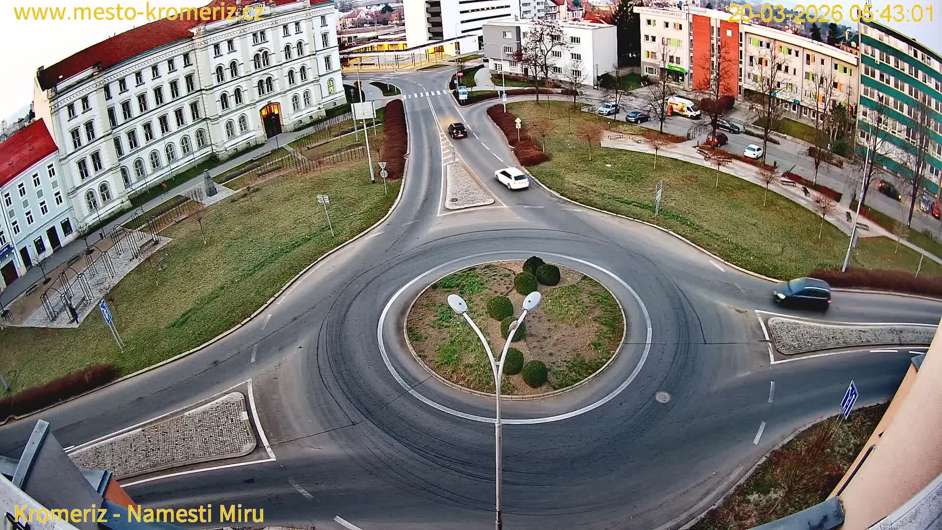 Kroměříž  , Náměstí Míru (Peace Square) Junction Live Cam - Kromeriz, Zlin, Czechia