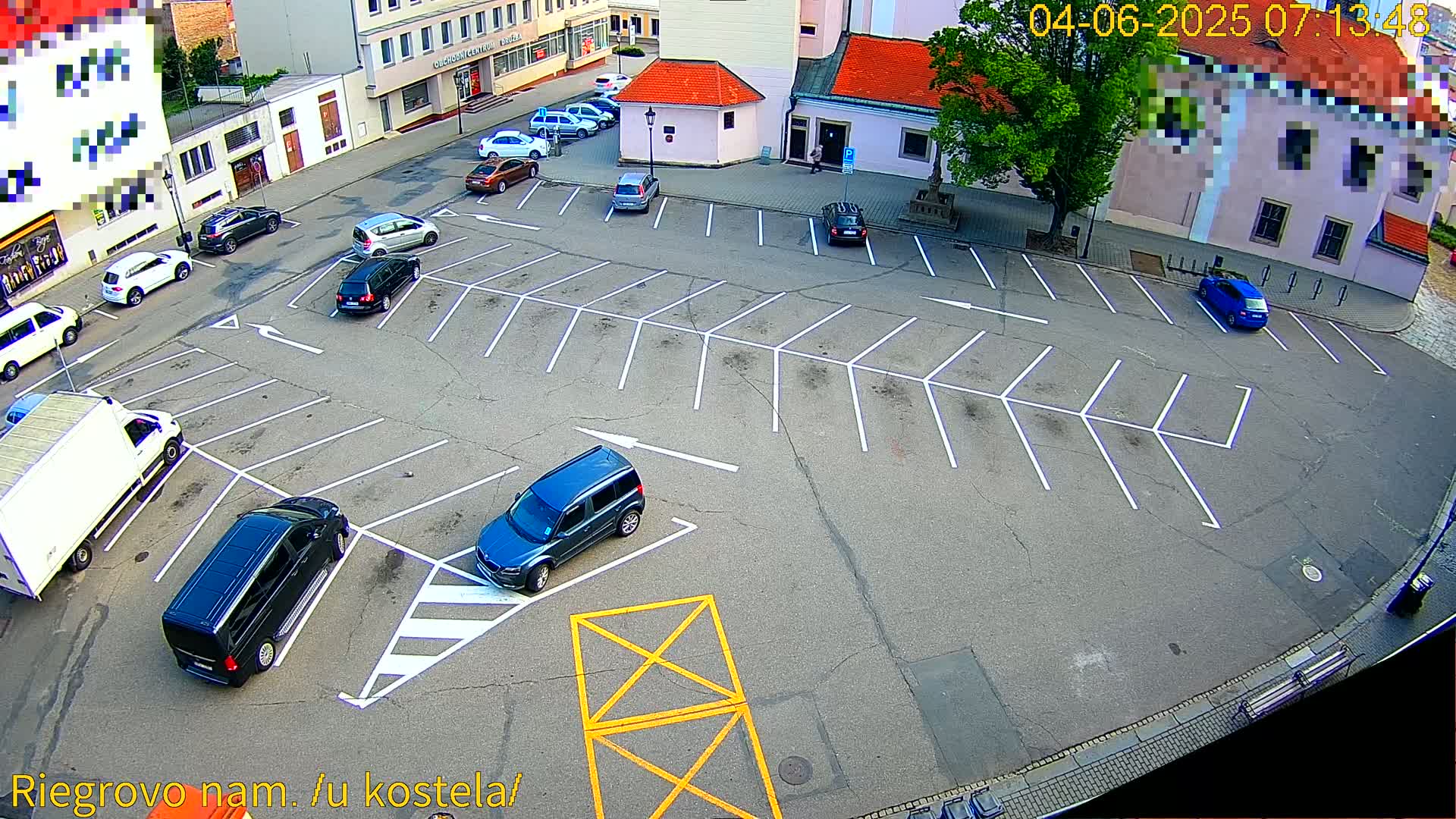 Kroměříž - Riegrovo Náměstí (Rieger Square) Live Cam - Kromeriz, Zlin, Czechia