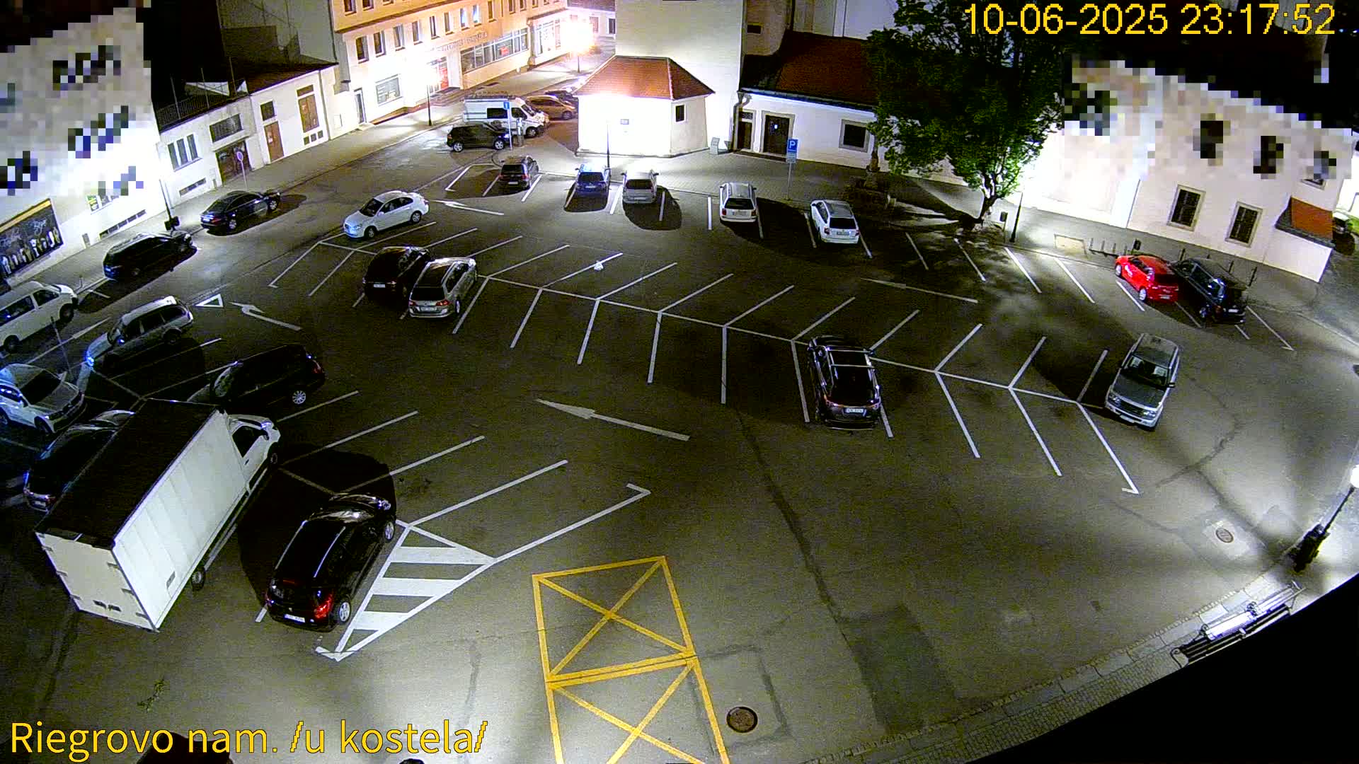 Kroměříž - Riegrovo Náměstí (Rieger Square) Live Cam - Kromeriz, Zlin, Czechia
