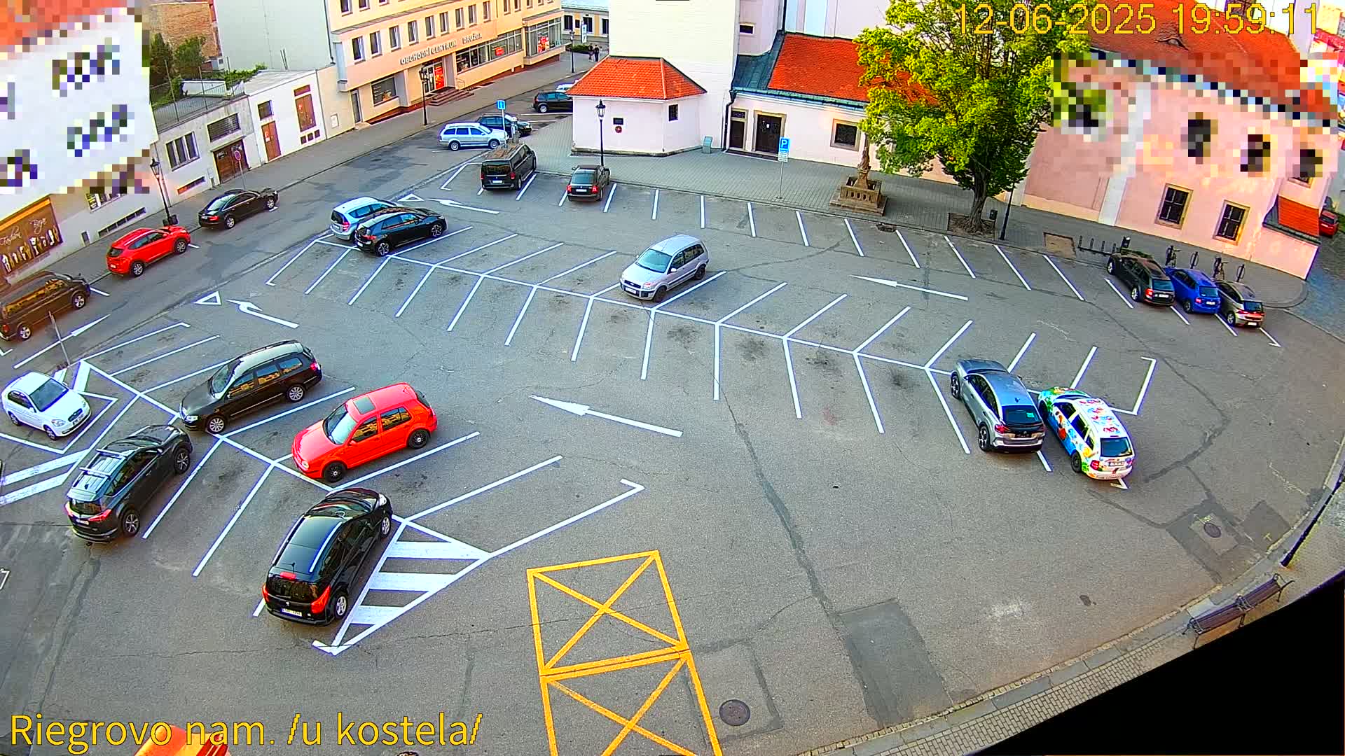 Kroměříž - Riegrovo Náměstí (Rieger Square) Live Cam - Kromeriz, Zlin, Czechia