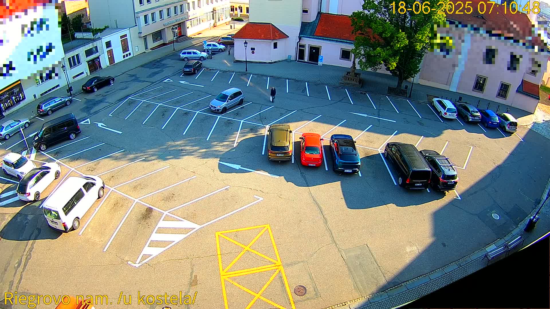 Kroměříž - Riegrovo Náměstí (Rieger Square) Live Cam - Kromeriz, Zlin, Czechia