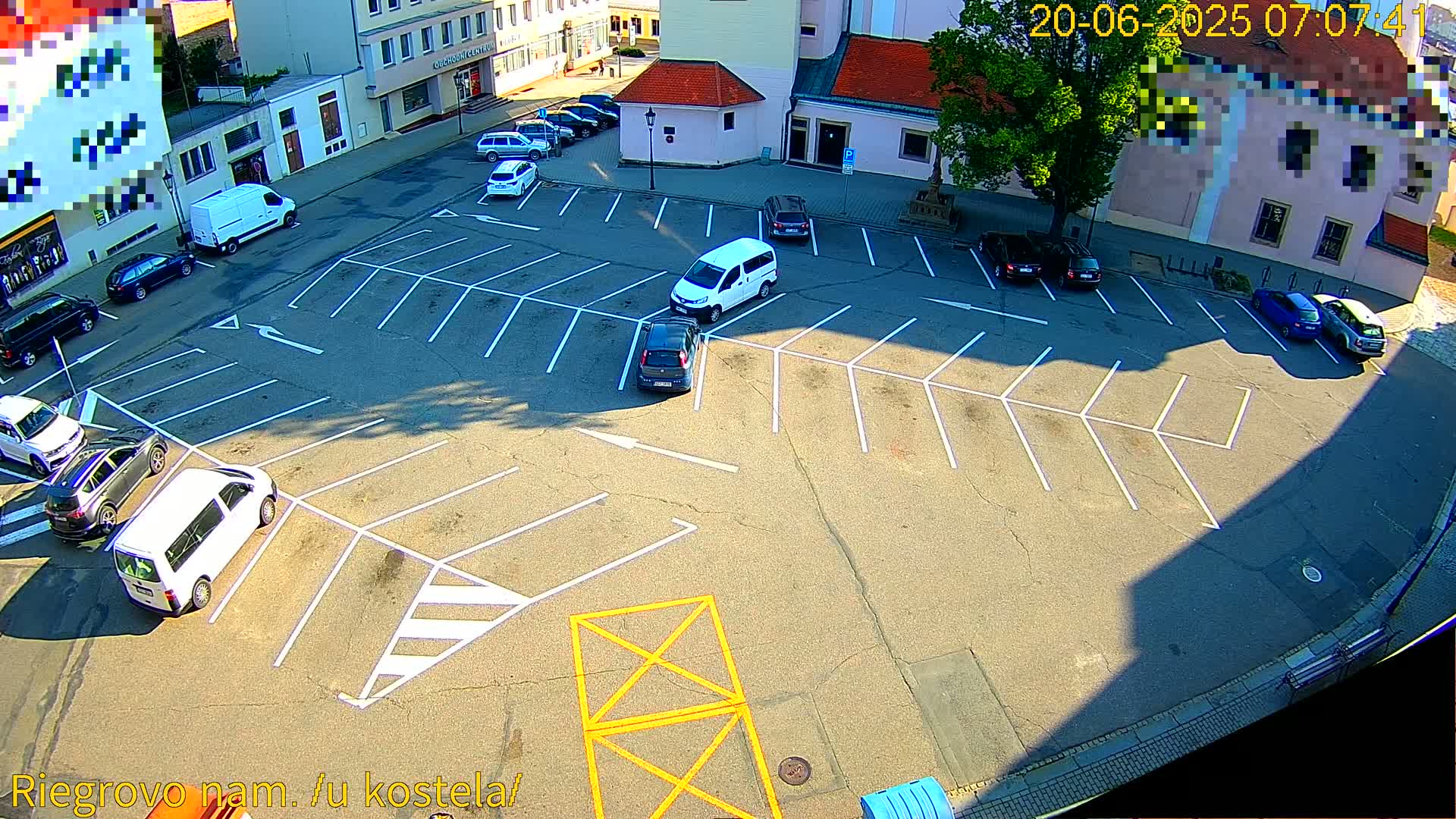 Kroměříž - Riegrovo Náměstí (Rieger Square) Live Cam - Kromeriz, Zlin, Czechia