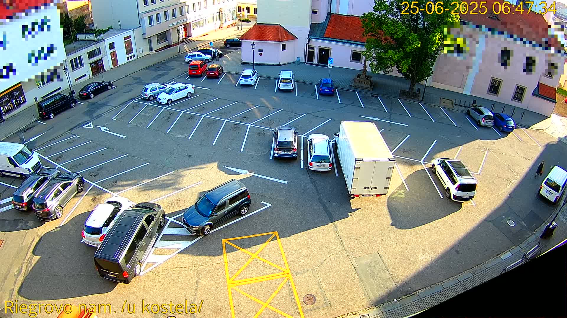 Kroměříž - Riegrovo Náměstí (Rieger Square) Live Cam - Kromeriz, Zlin, Czechia