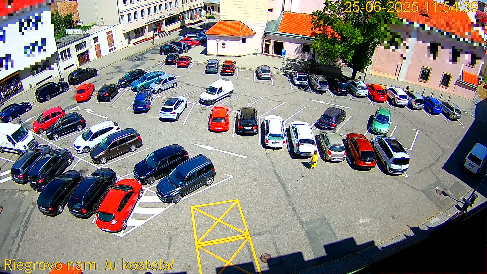 Kroměříž - Riegrovo Náměstí (Rieger Square) Live Cam - Kromeriz, Zlin, Czechia