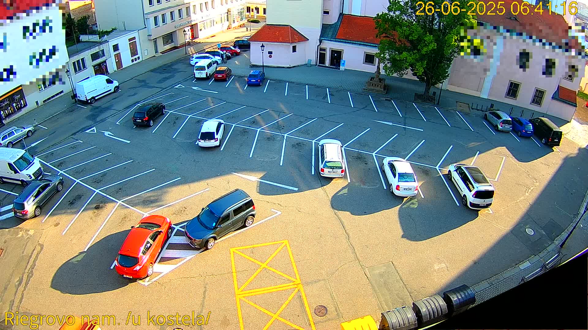 Kroměříž - Riegrovo Náměstí (Rieger Square) Live Cam - Kromeriz, Zlin, Czechia