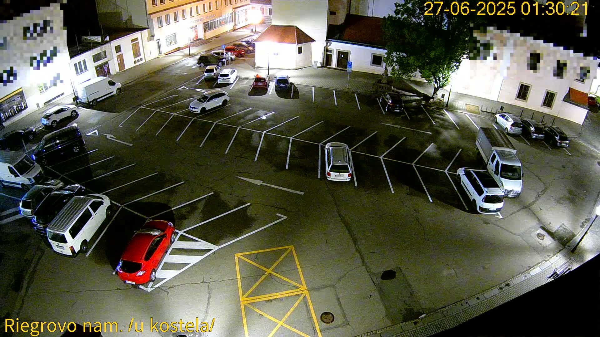 Kroměříž - Riegrovo Náměstí (Rieger Square) Live Cam - Kromeriz, Zlin, Czechia