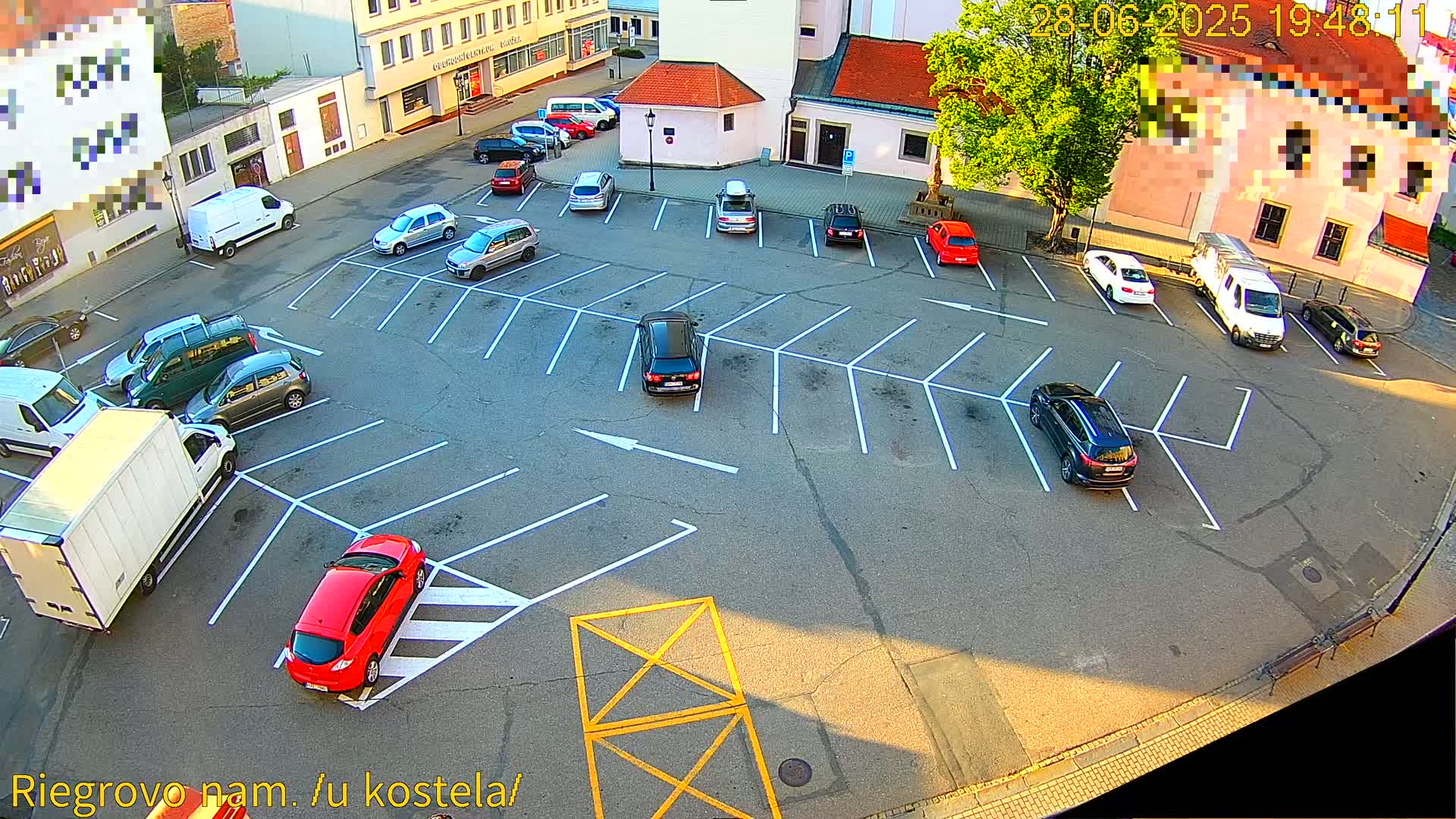 Kroměříž - Riegrovo Náměstí (Rieger Square) Live Cam - Kromeriz, Zlin, Czechia