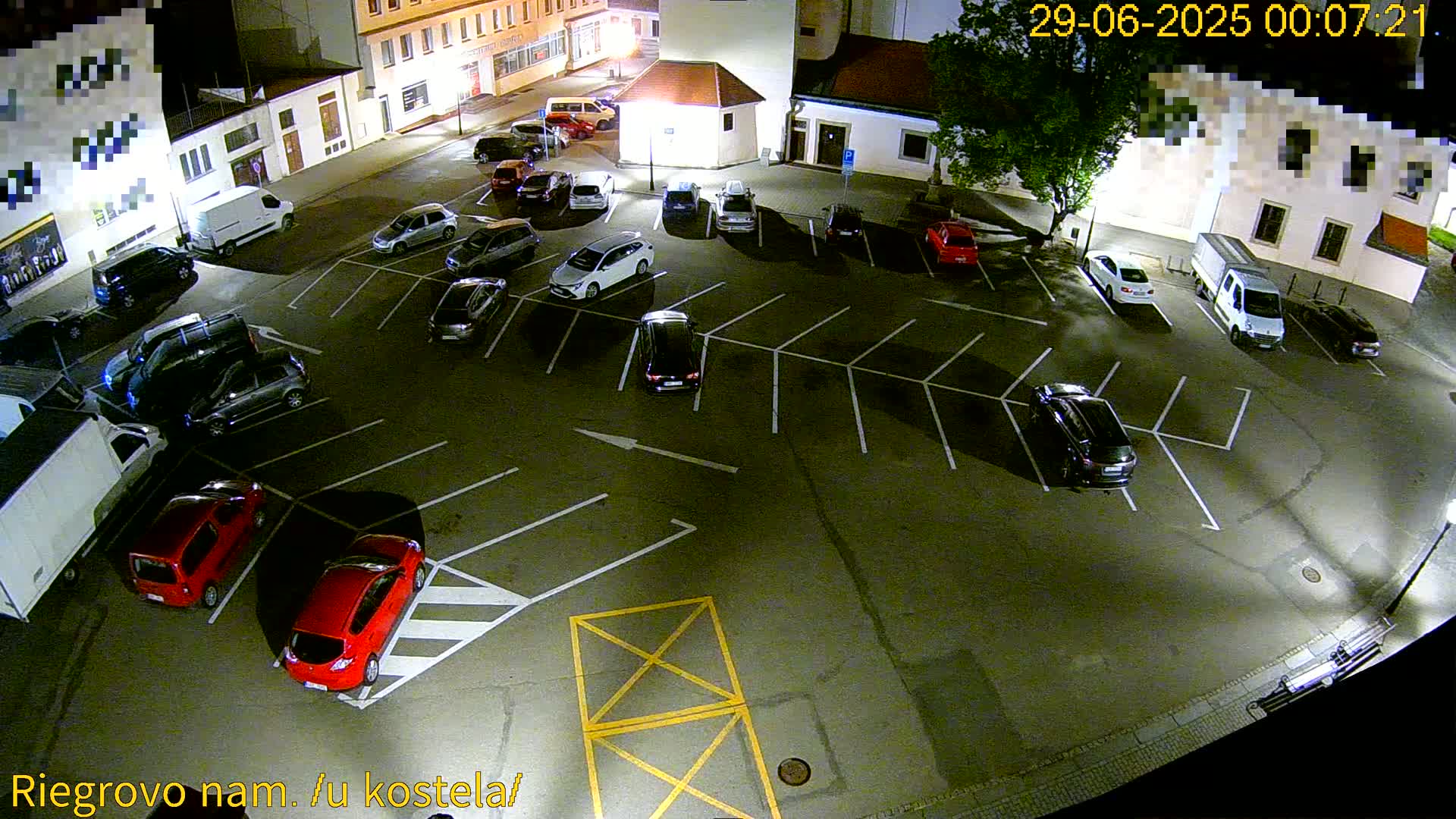 Kroměříž - Riegrovo Náměstí (Rieger Square) Live Cam - Kromeriz, Zlin, Czechia