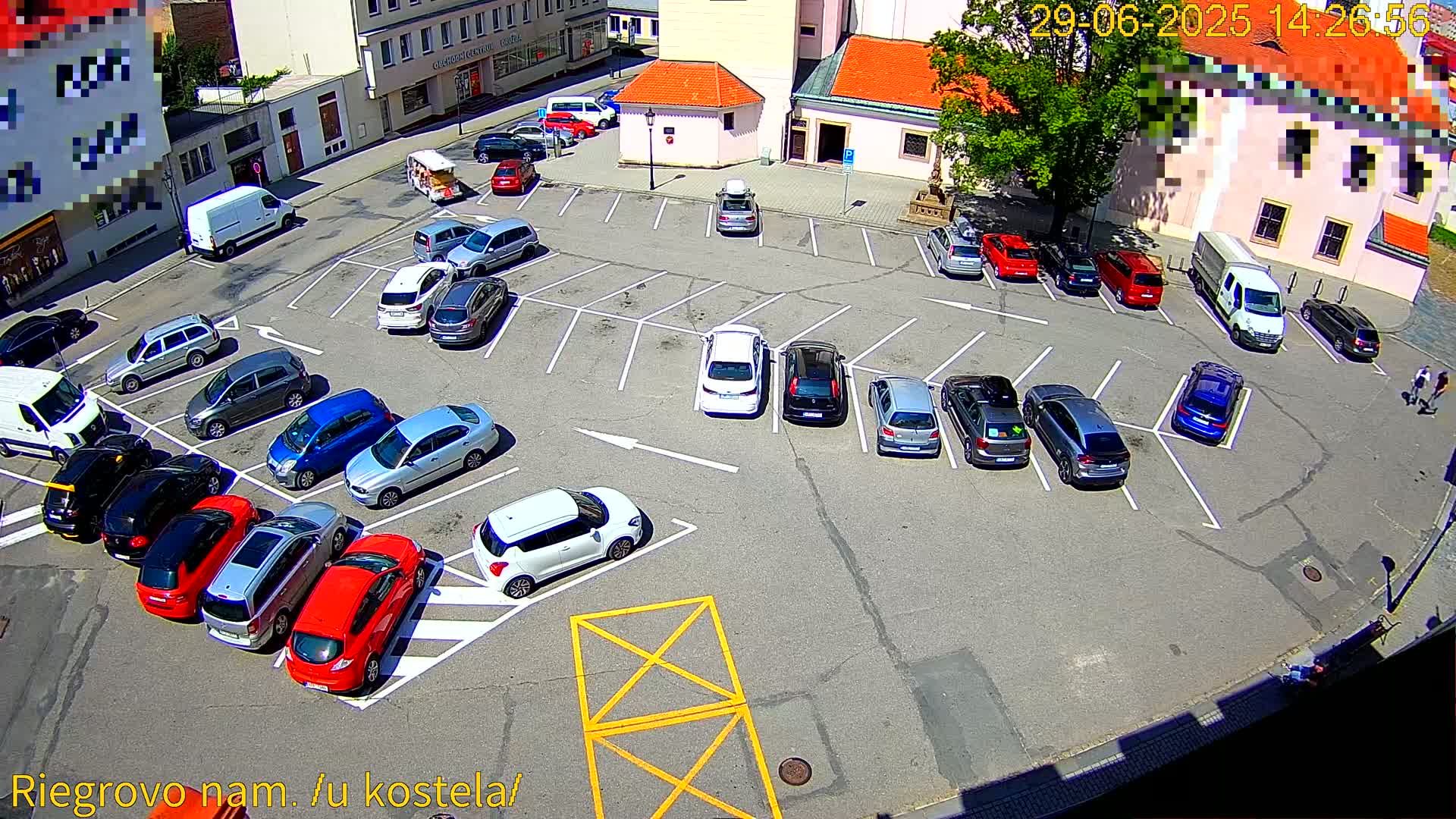 Kroměříž - Riegrovo Náměstí (Rieger Square) Live Cam - Kromeriz, Zlin, Czechia