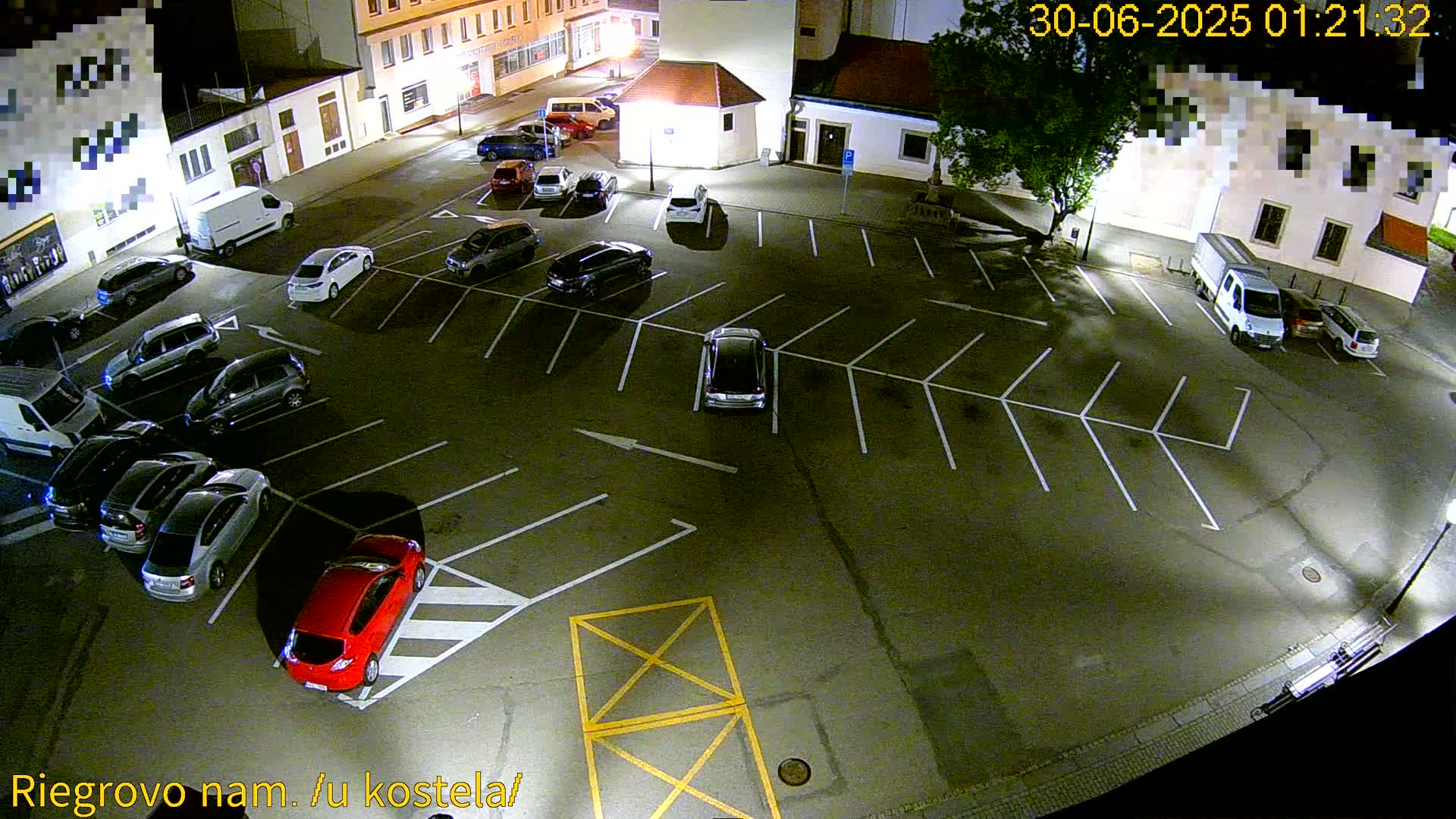 Kroměříž - Riegrovo Náměstí (Rieger Square) Live Cam - Kromeriz, Zlin, Czechia