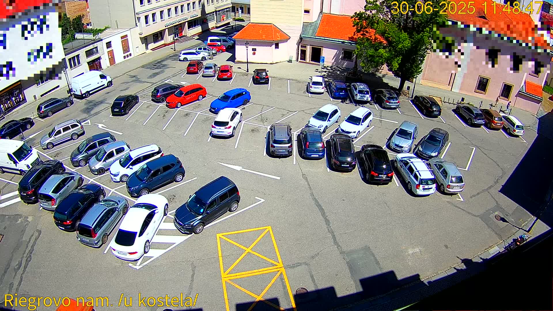 Kroměříž - Riegrovo Náměstí (Rieger Square) Live Cam - Kromeriz, Zlin, Czechia