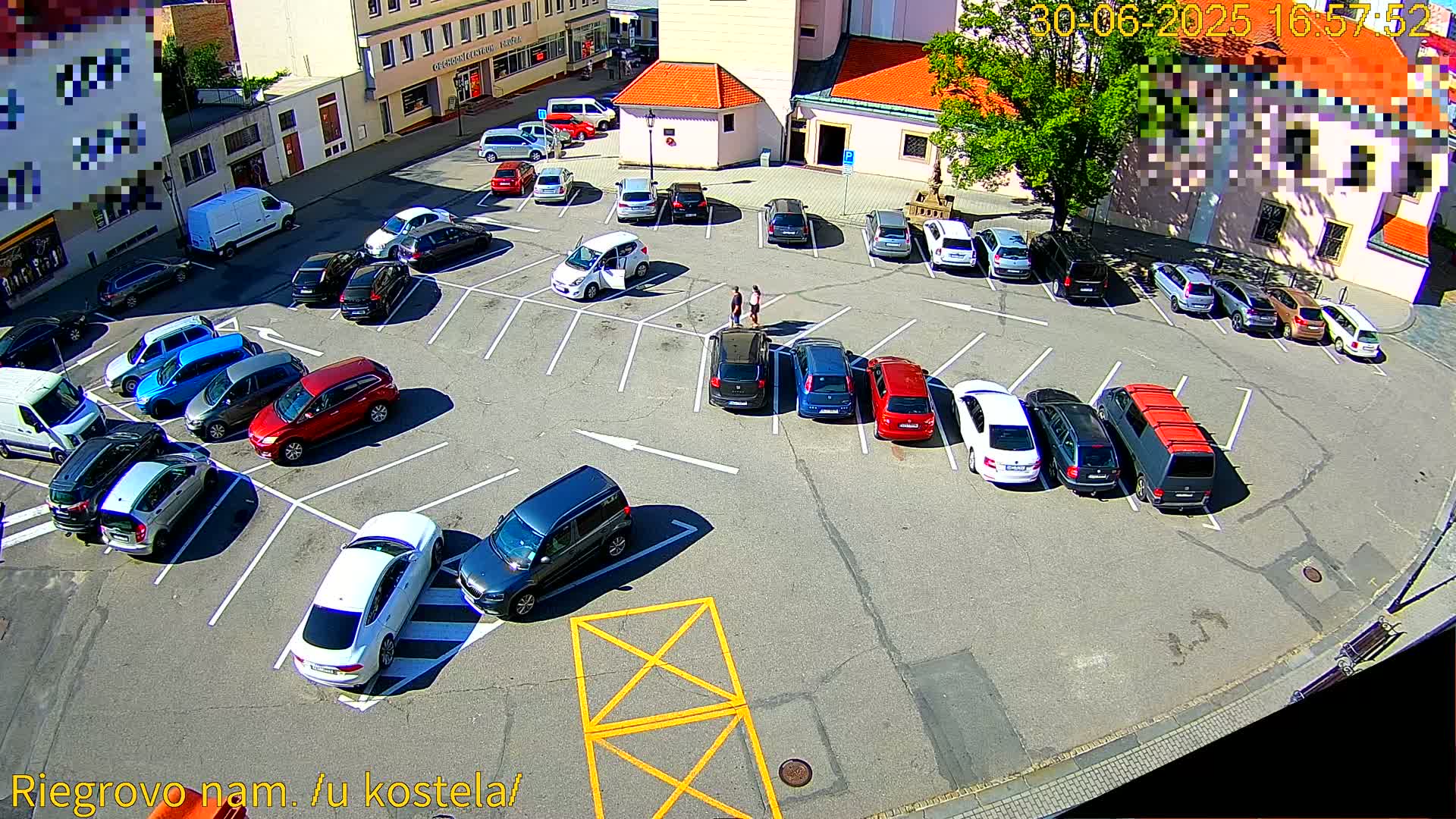 Kroměříž - Riegrovo Náměstí (Rieger Square) Live Cam - Kromeriz, Zlin, Czechia