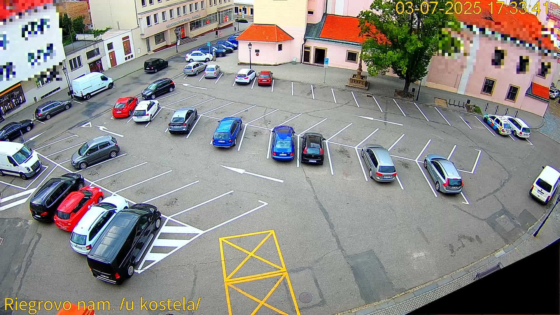 Kroměříž - Riegrovo Náměstí (Rieger Square) Live Cam - Kromeriz, Zlin, Czechia