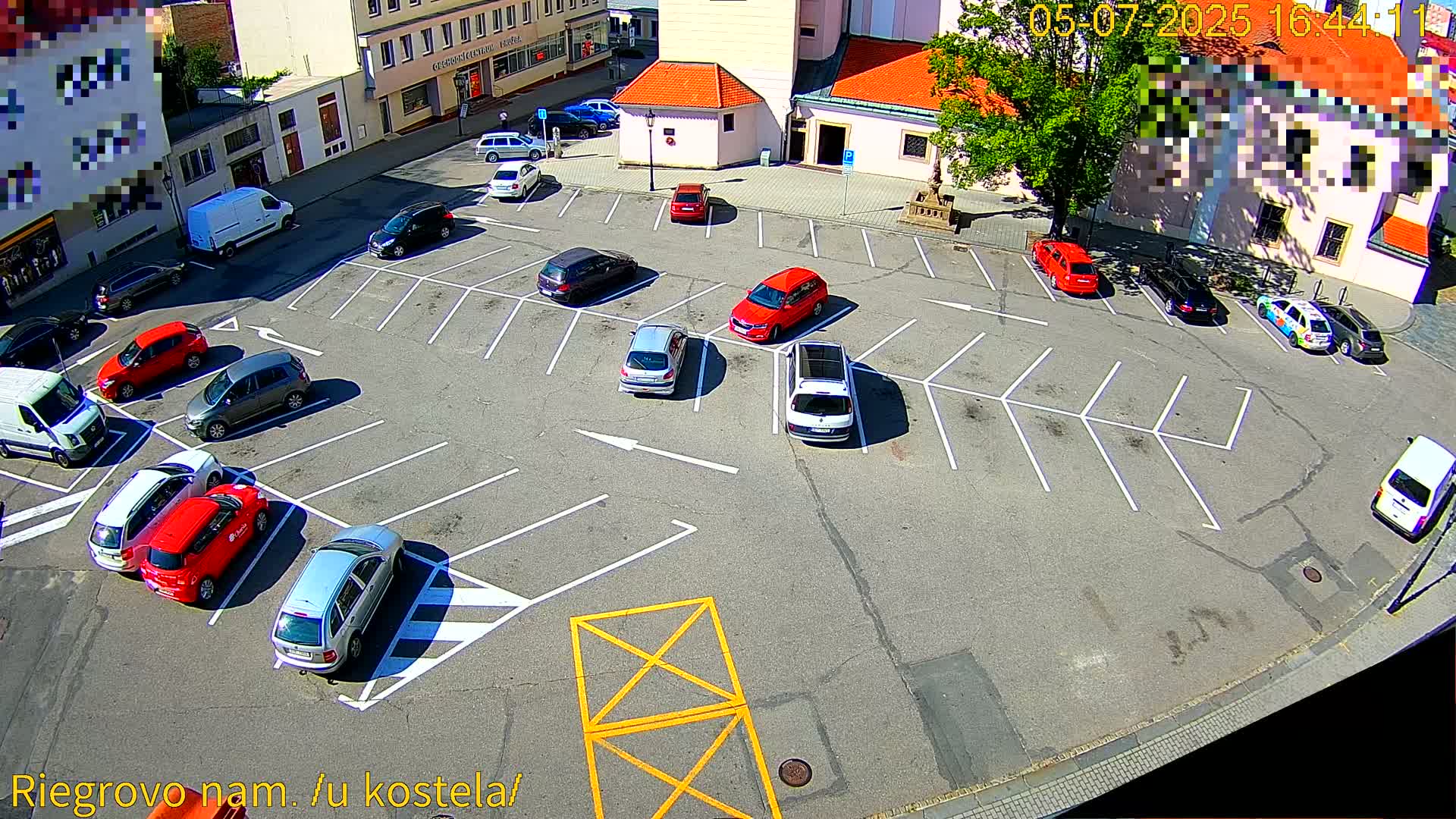 Kroměříž - Riegrovo Náměstí (Rieger Square) Live Cam - Kromeriz, Zlin, Czechia