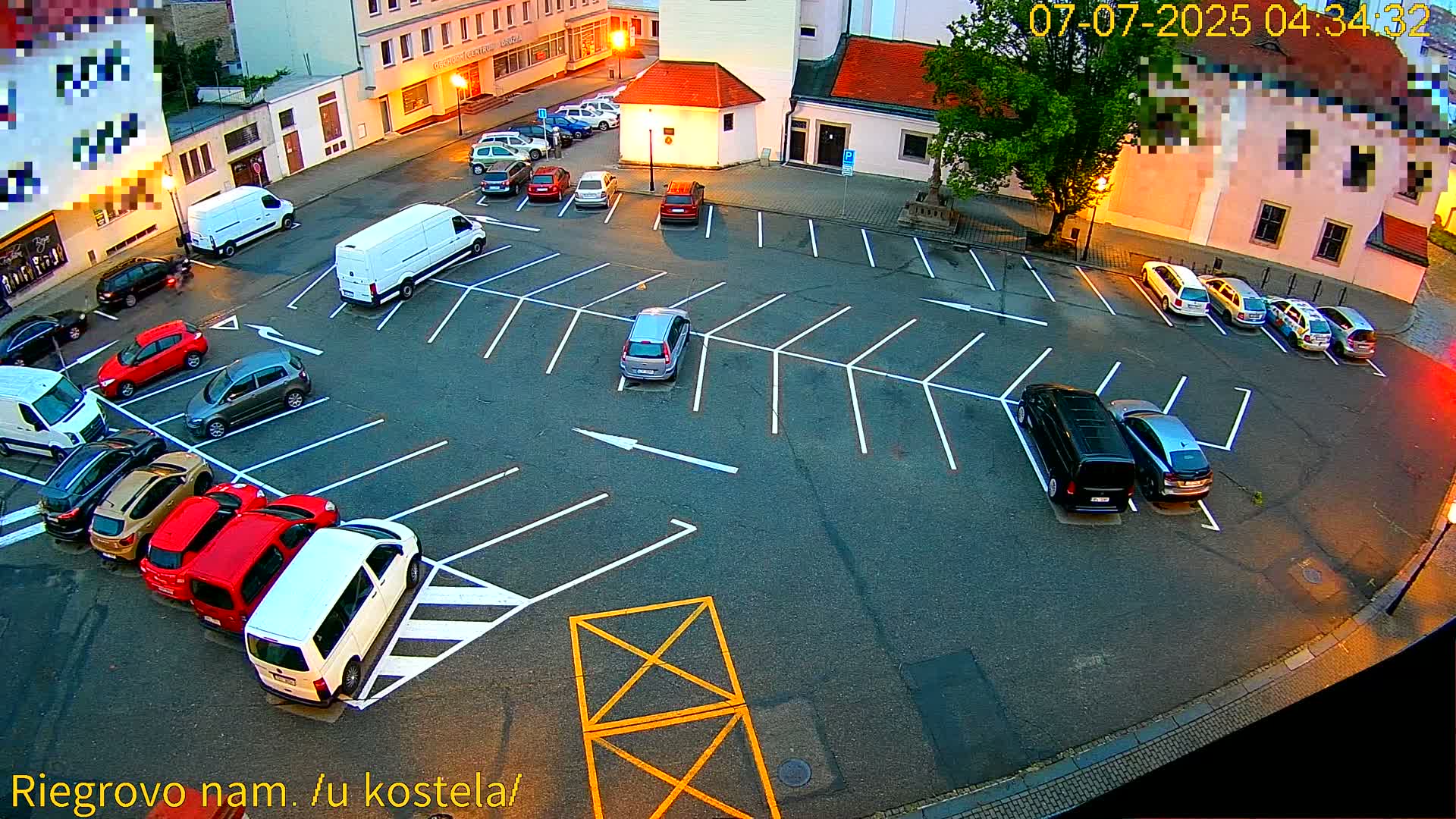 Kroměříž - Riegrovo Náměstí (Rieger Square) Live Cam - Kromeriz, Zlin, Czechia