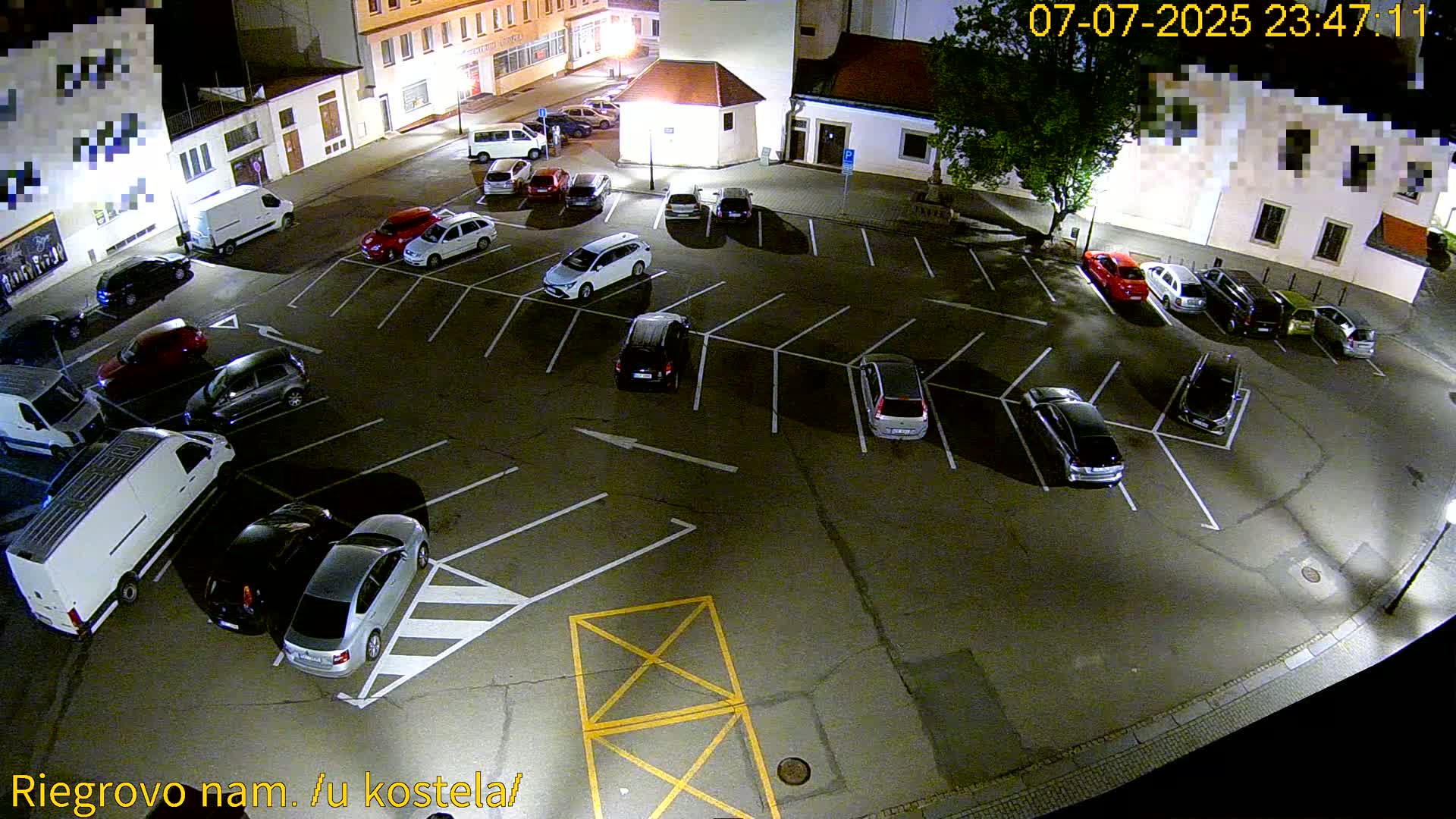 Kroměříž - Riegrovo Náměstí (Rieger Square) Live Cam - Kromeriz, Zlin, Czechia