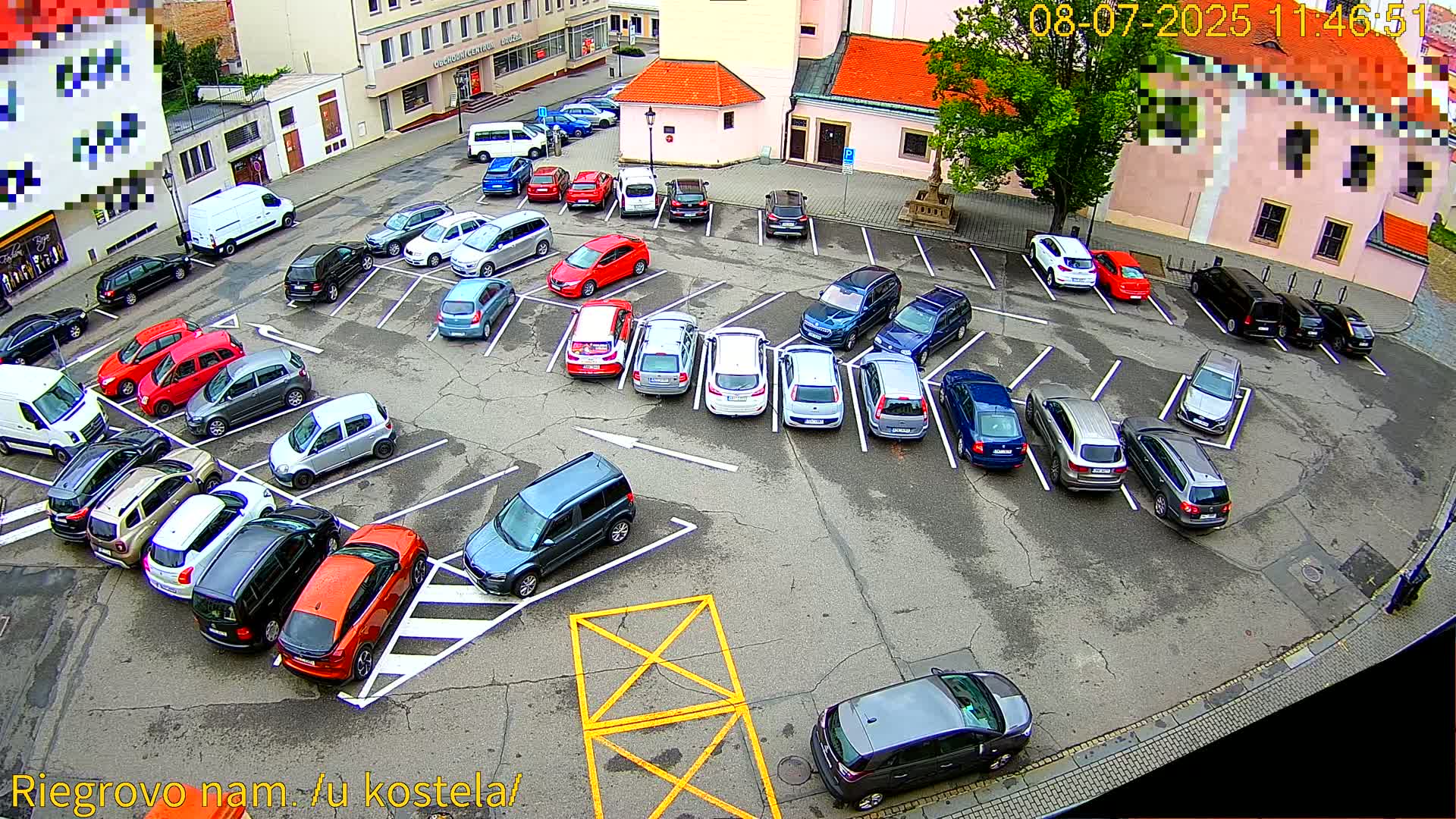 Kroměříž - Riegrovo Náměstí (Rieger Square) Live Cam - Kromeriz, Zlin, Czechia