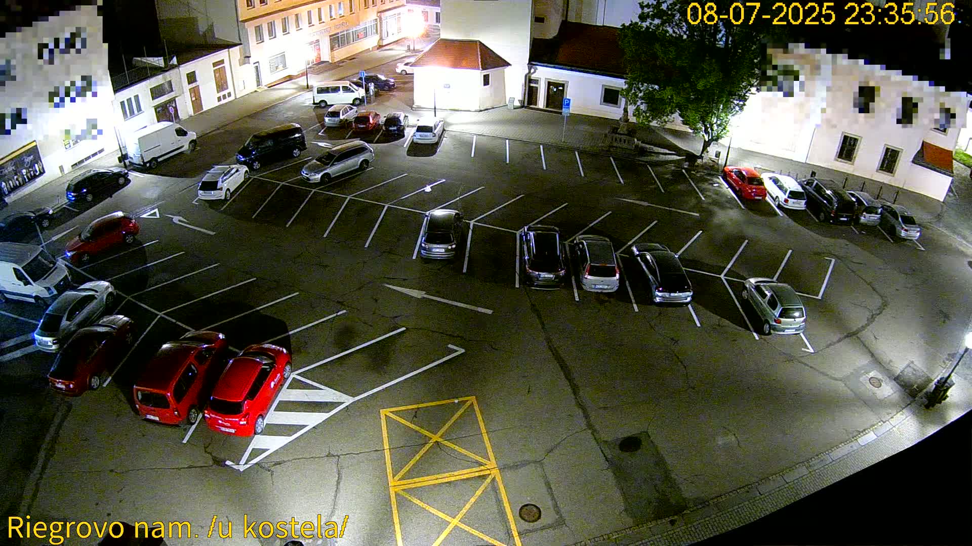 Kroměříž - Riegrovo Náměstí (Rieger Square) Live Cam - Kromeriz, Zlin, Czechia