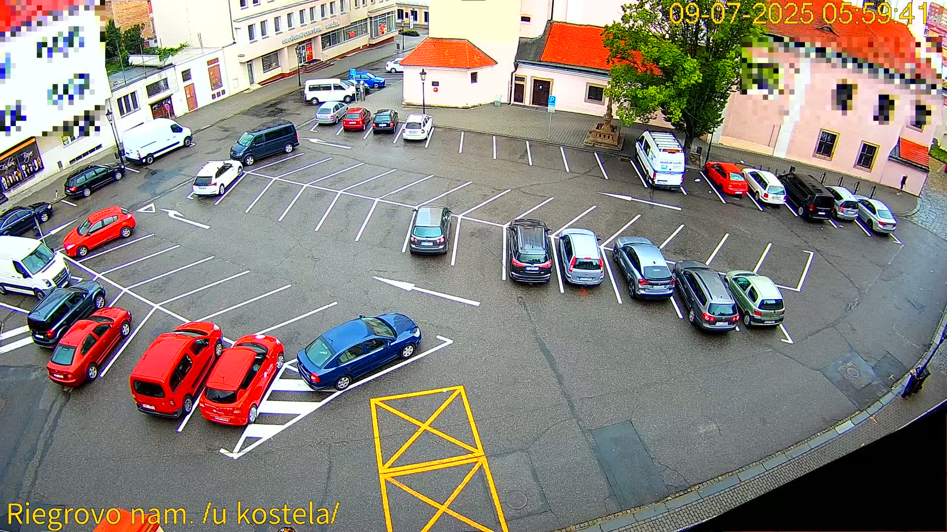 Kroměříž - Riegrovo Náměstí (Rieger Square) Live Cam - Kromeriz, Zlin, Czechia