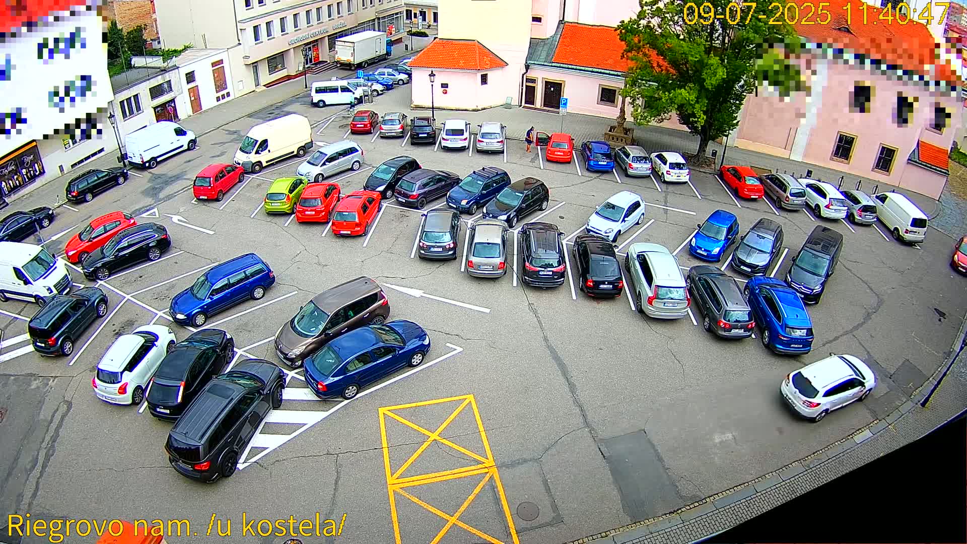 Kroměříž - Riegrovo Náměstí (Rieger Square) Live Cam - Kromeriz, Zlin, Czechia