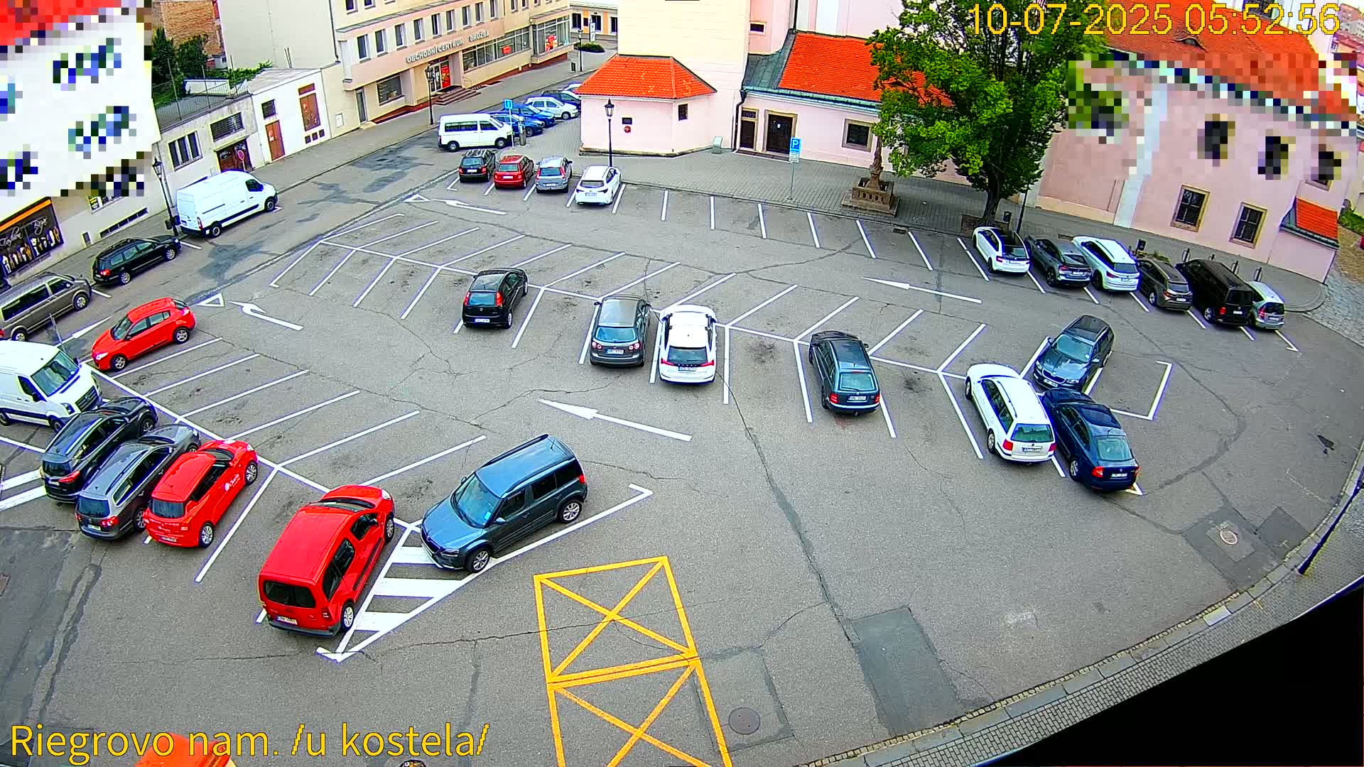 Kroměříž - Riegrovo Náměstí (Rieger Square) Live Cam - Kromeriz, Zlin, Czechia