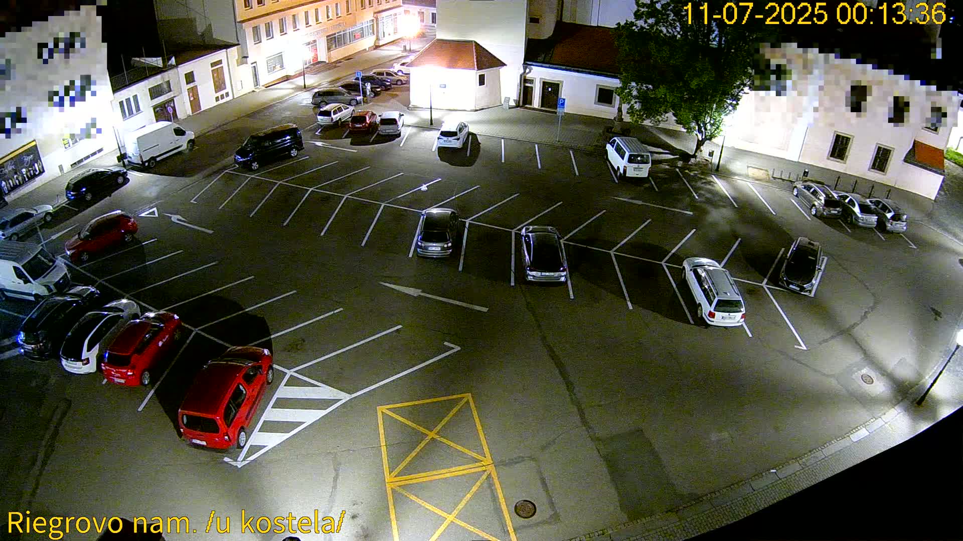 Kroměříž - Riegrovo Náměstí (Rieger Square) Live Cam - Kromeriz, Zlin, Czechia