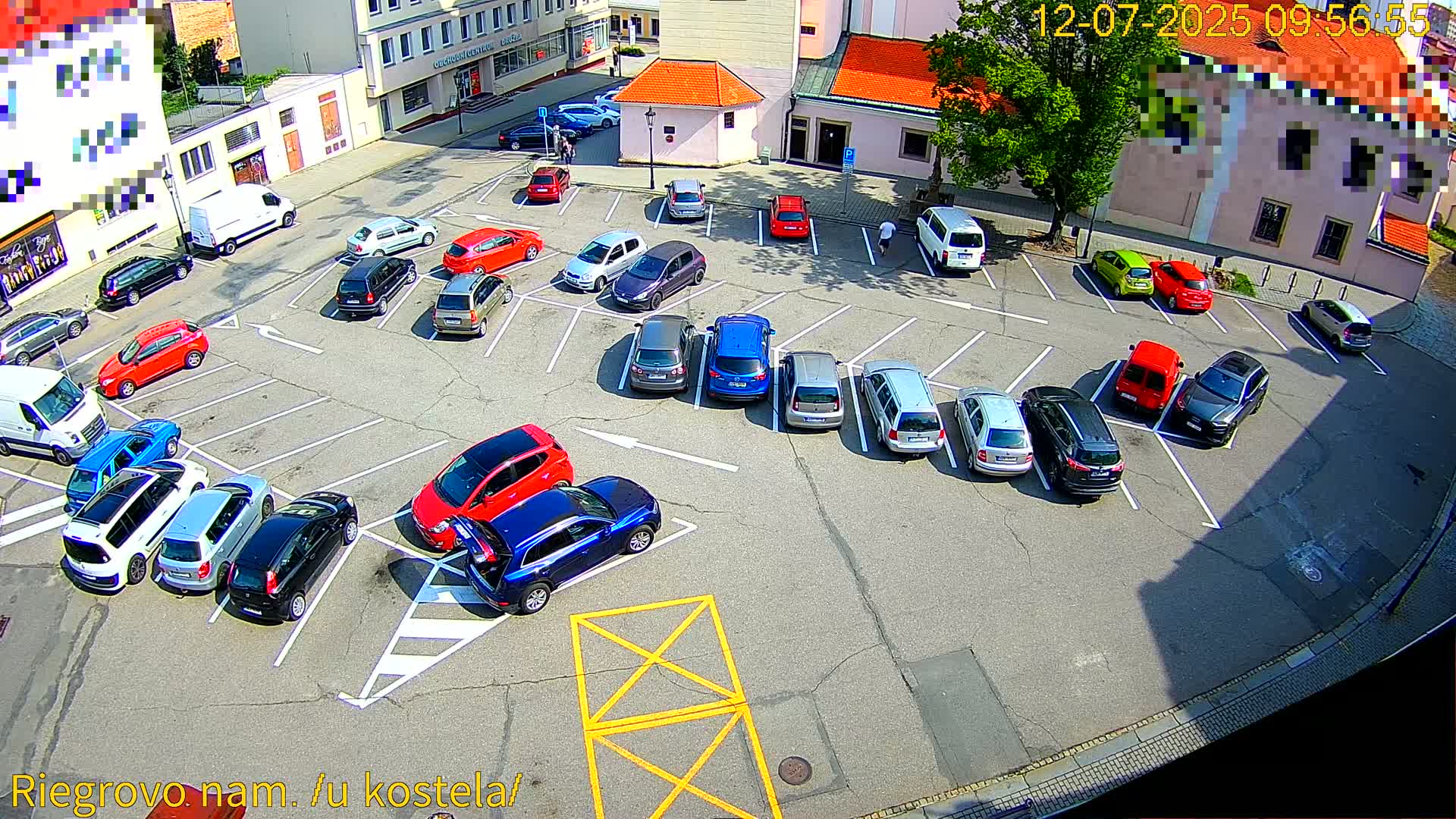 Kroměříž - Riegrovo Náměstí (Rieger Square) Live Cam - Kromeriz, Zlin, Czechia