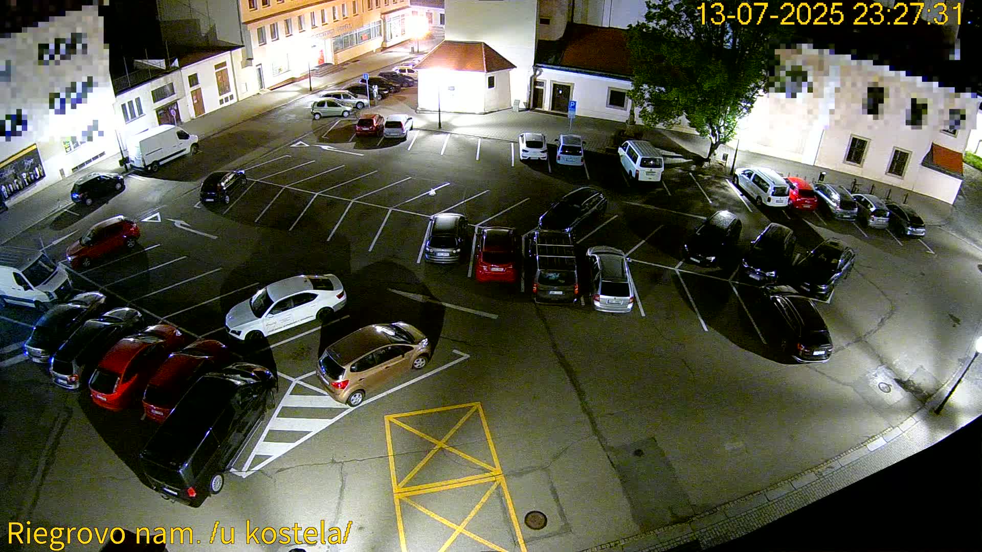 Kroměříž - Riegrovo Náměstí (Rieger Square) Live Cam - Kromeriz, Zlin, Czechia