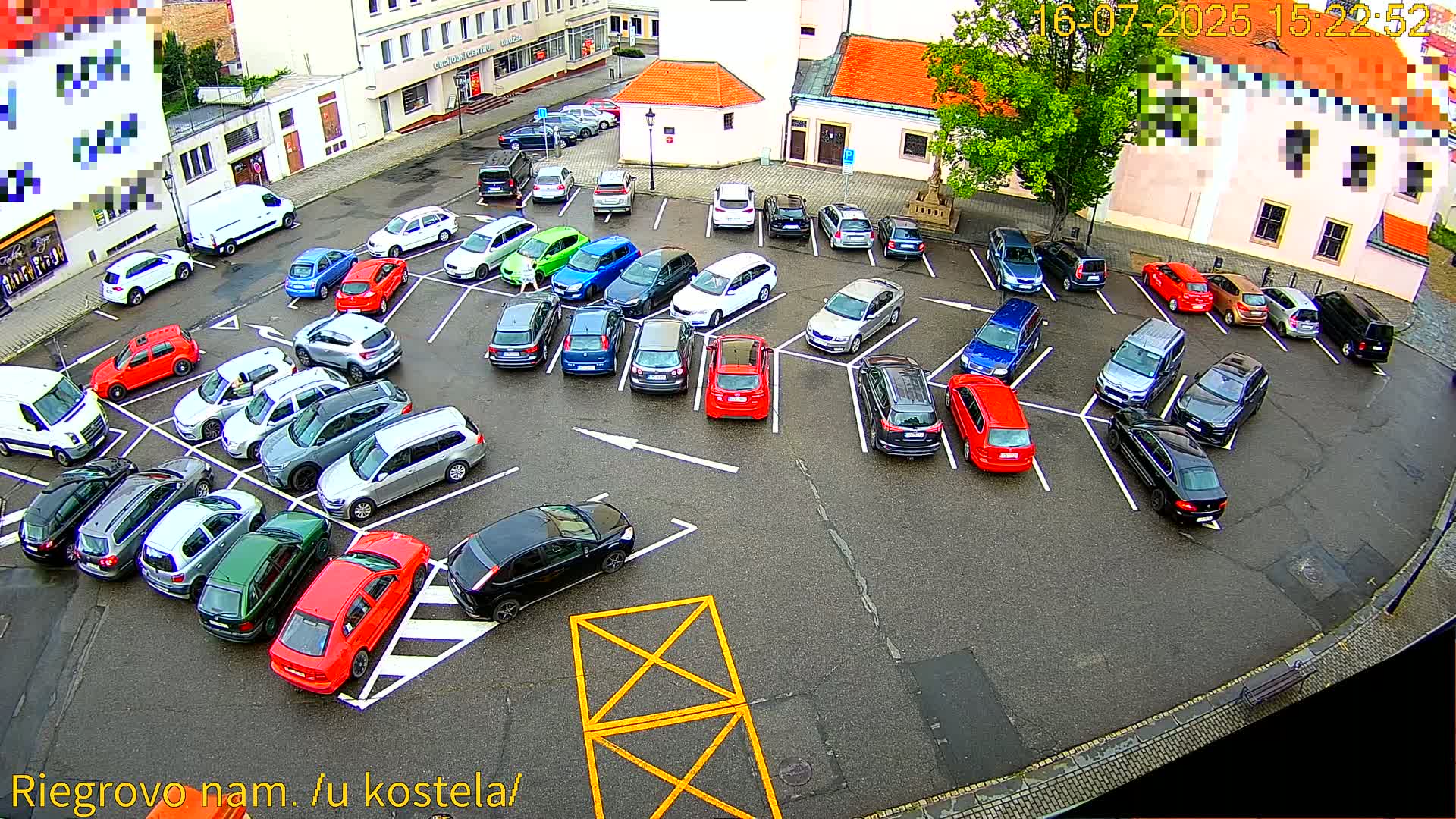 Kroměříž - Riegrovo Náměstí (Rieger Square) Live Cam - Kromeriz, Zlin, Czechia