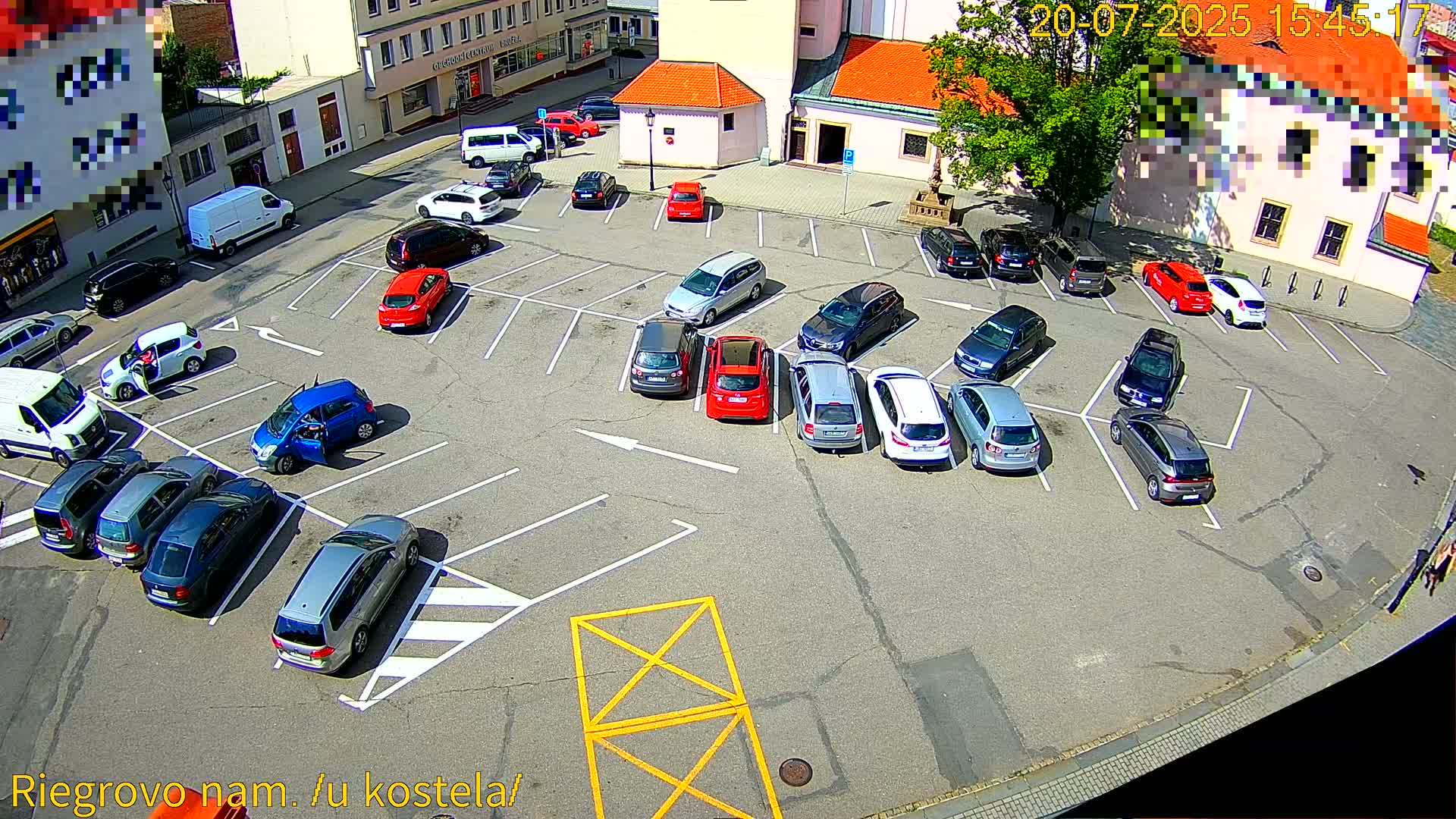 Kroměříž - Riegrovo Náměstí (Rieger Square) Live Cam - Kromeriz, Zlin, Czechia