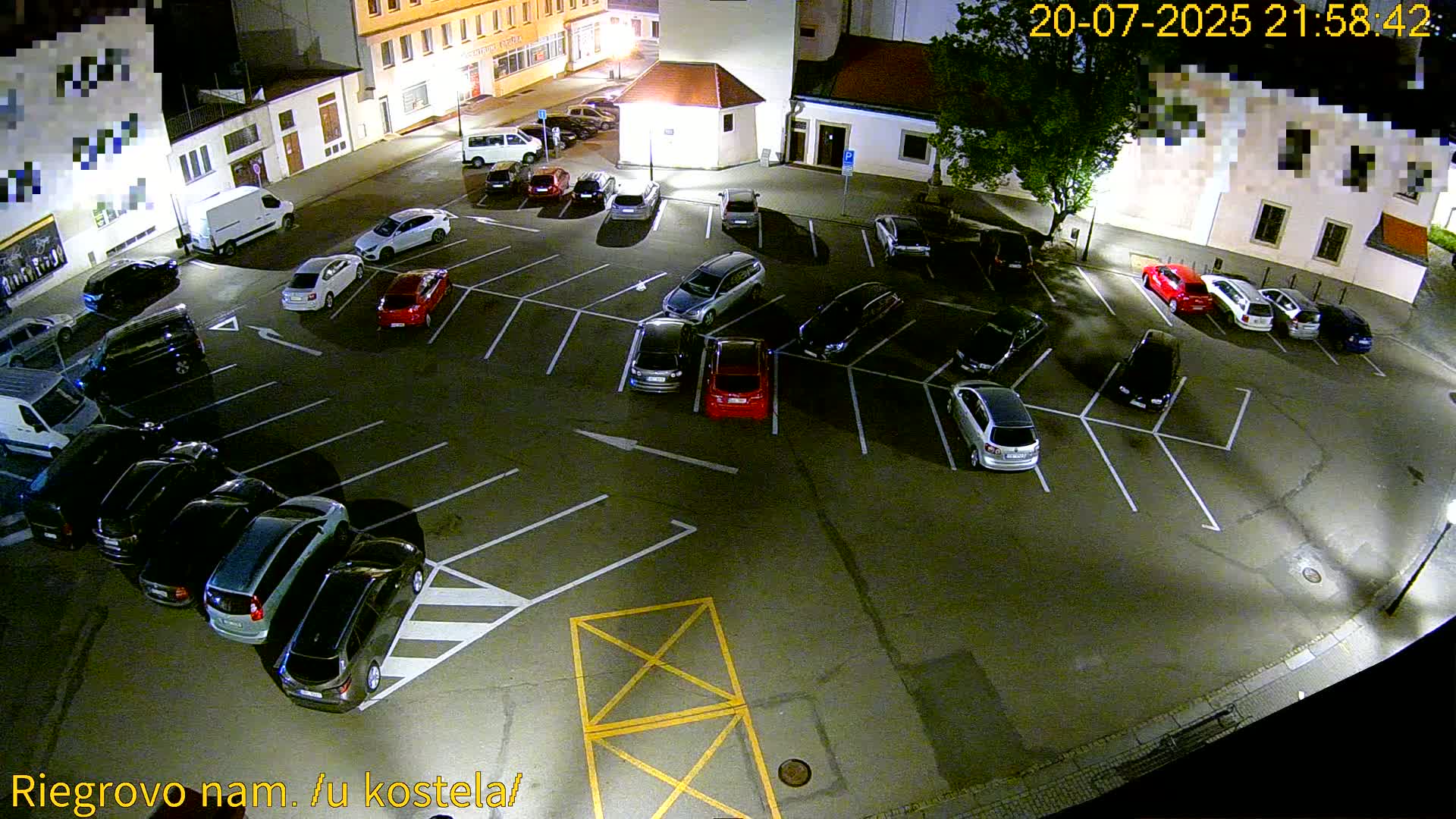 Kroměříž - Riegrovo Náměstí (Rieger Square) Live Cam - Kromeriz, Zlin, Czechia