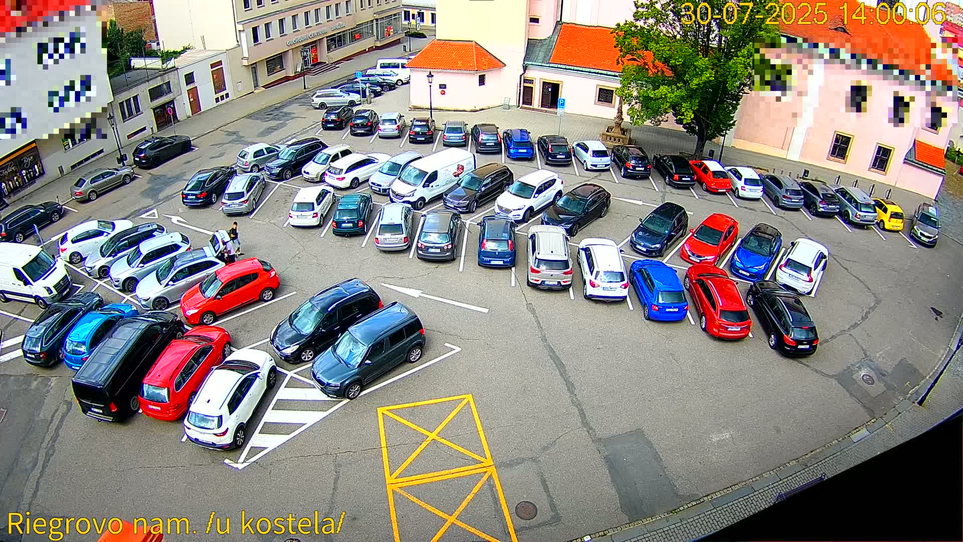 Kroměříž - Riegrovo Náměstí (Rieger Square) Live Cam - Kromeriz, Zlin, Czechia