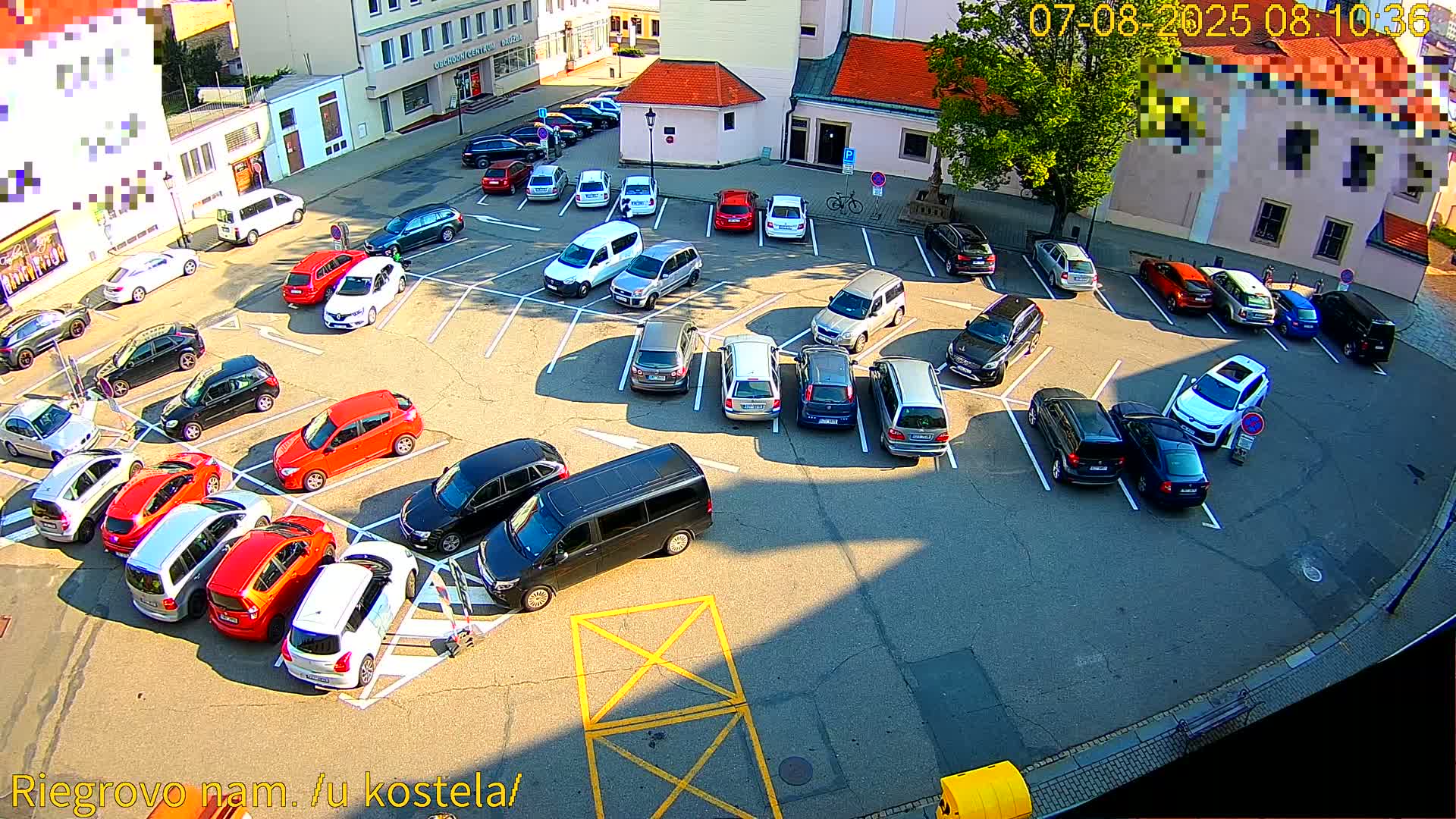 Kroměříž - Riegrovo Náměstí (Rieger Square) Live Cam - Kromeriz, Zlin, Czechia