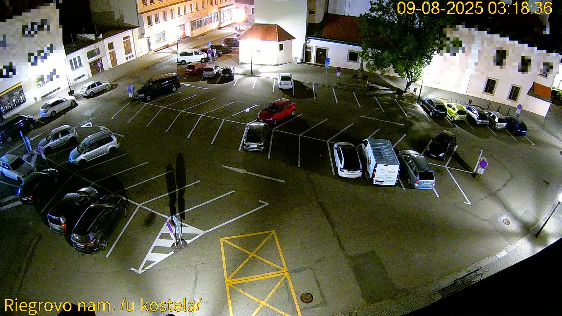 Kroměříž - Riegrovo Náměstí (Rieger Square) Live Cam - Kromeriz, Zlin, Czechia