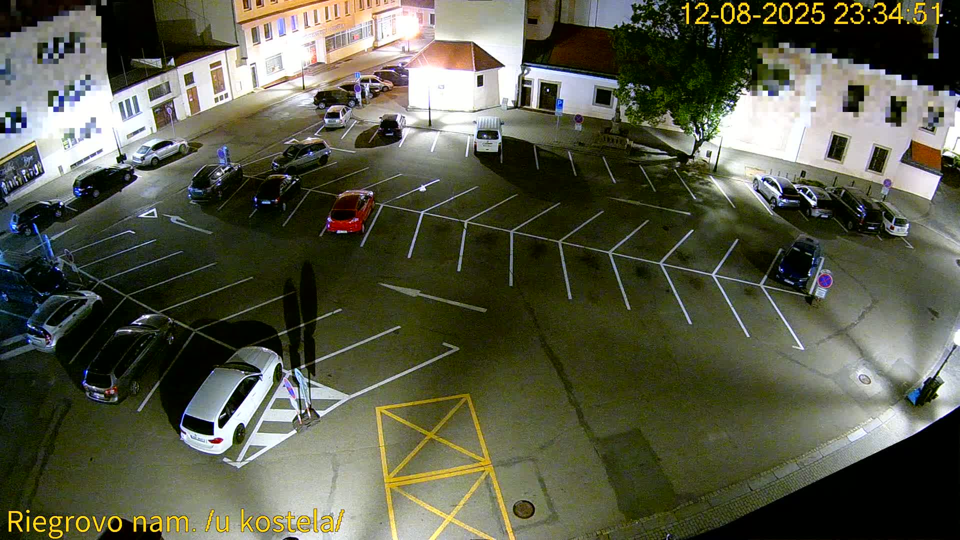 Kroměříž - Riegrovo Náměstí (Rieger Square) Live Cam - Kromeriz, Zlin, Czechia