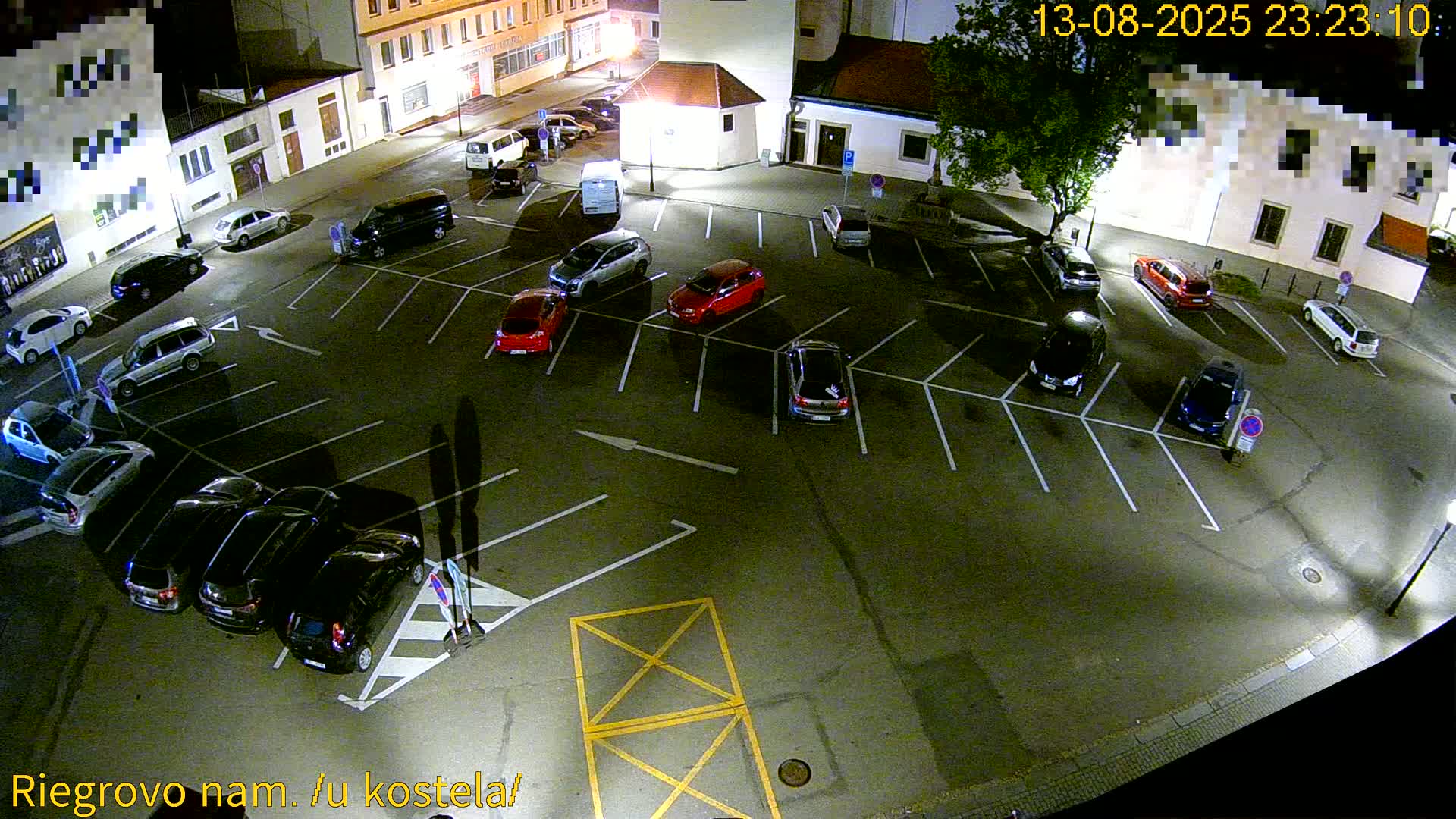 Kroměříž - Riegrovo Náměstí (Rieger Square) Live Cam - Kromeriz, Zlin, Czechia