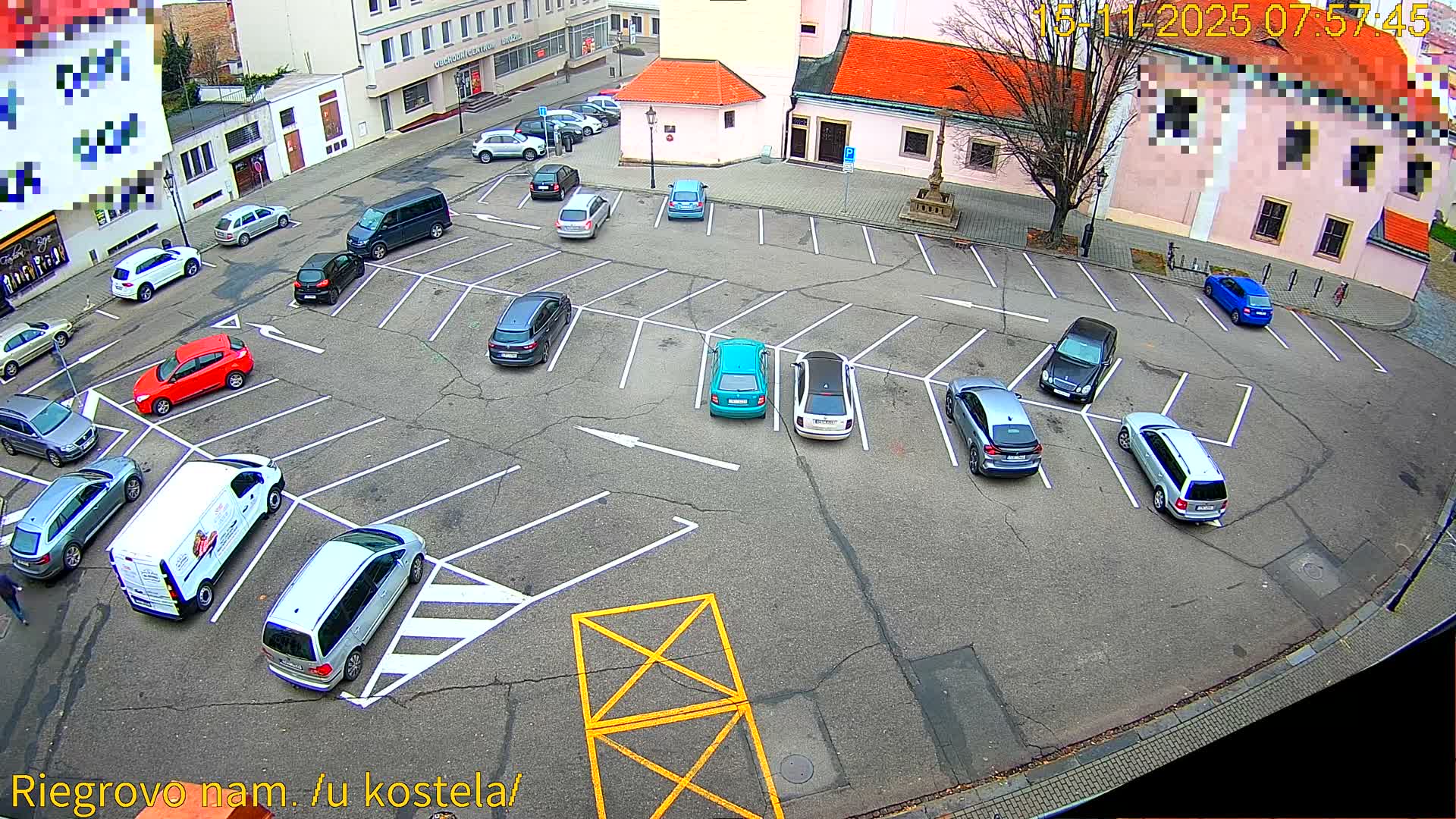 Kroměříž - Riegrovo Náměstí (Rieger Square) Live Cam - Kromeriz, Zlin, Czechia