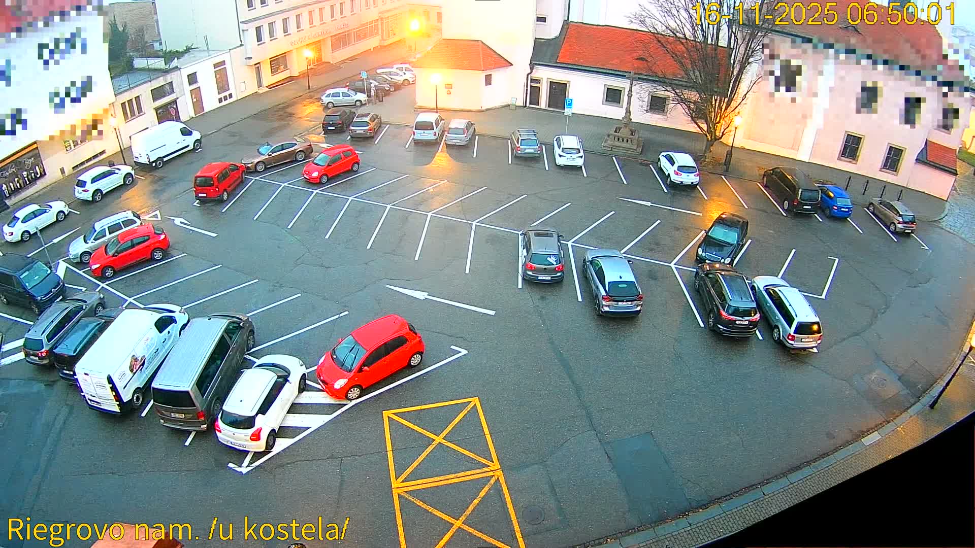 Kroměříž - Riegrovo Náměstí (Rieger Square) Live Cam - Kromeriz, Zlin, Czechia