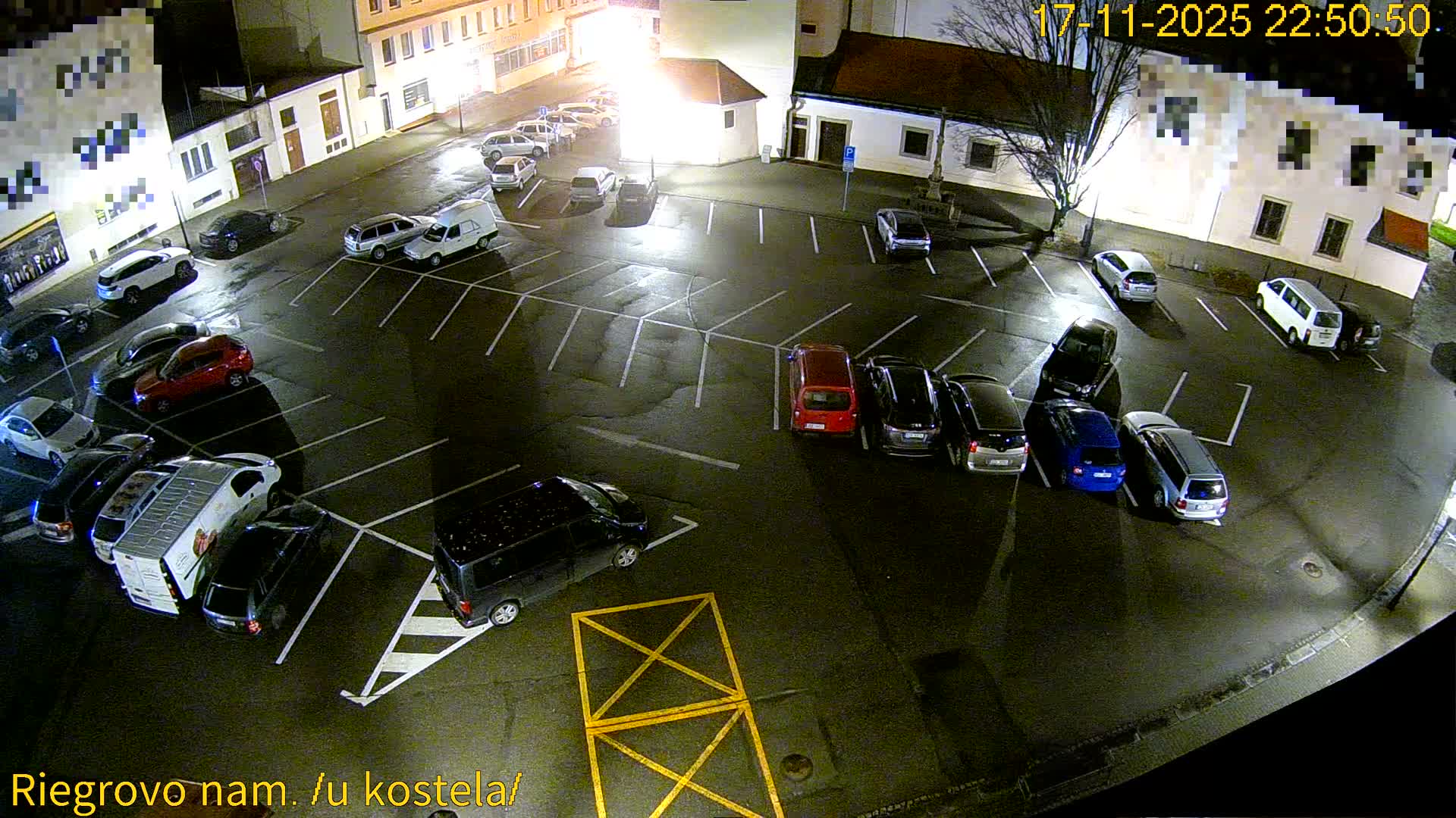 Kroměříž - Riegrovo Náměstí (Rieger Square) Live Cam - Kromeriz, Zlin, Czechia