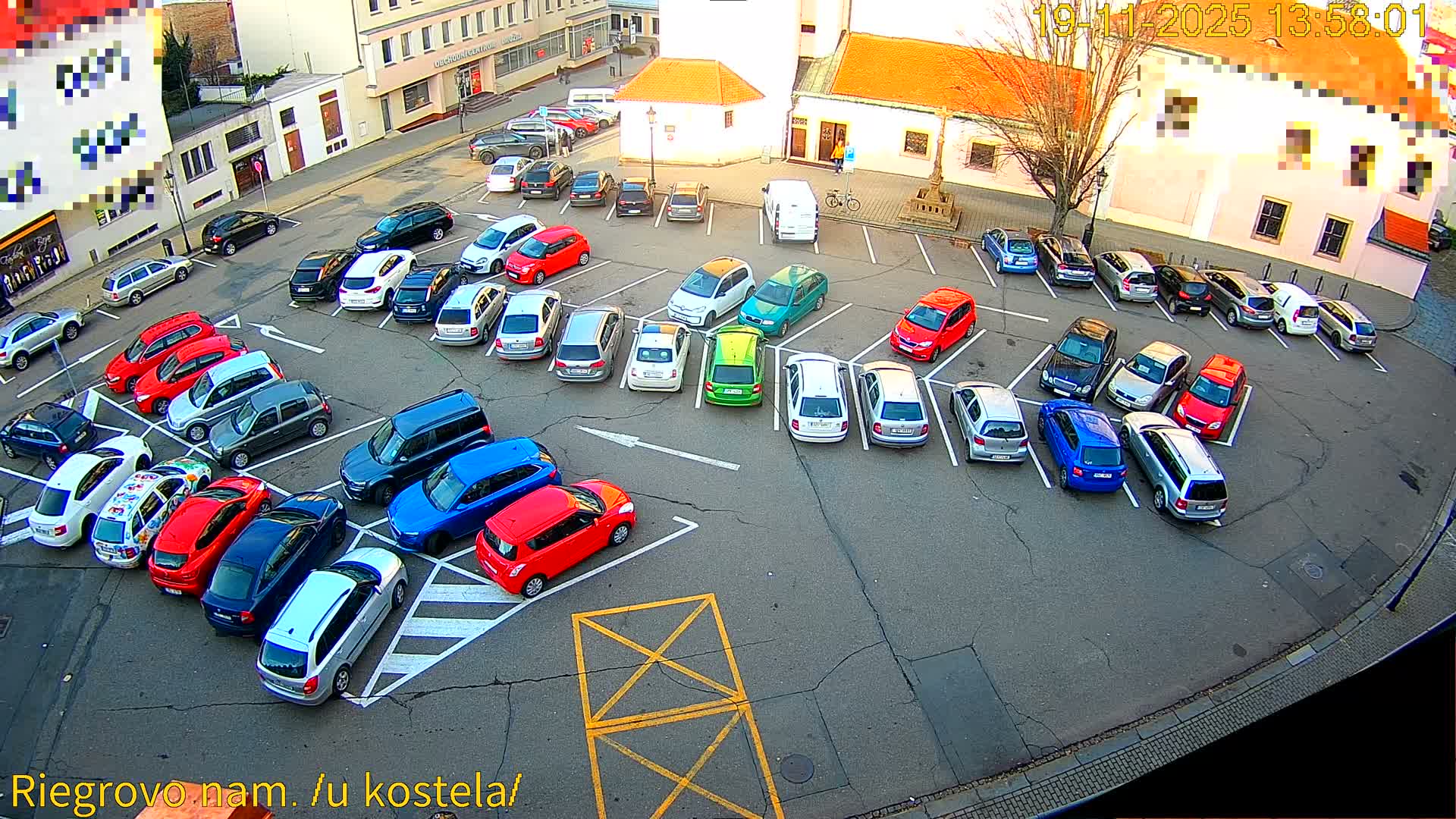 Kroměříž - Riegrovo Náměstí (Rieger Square) Live Cam - Kromeriz, Zlin, Czechia