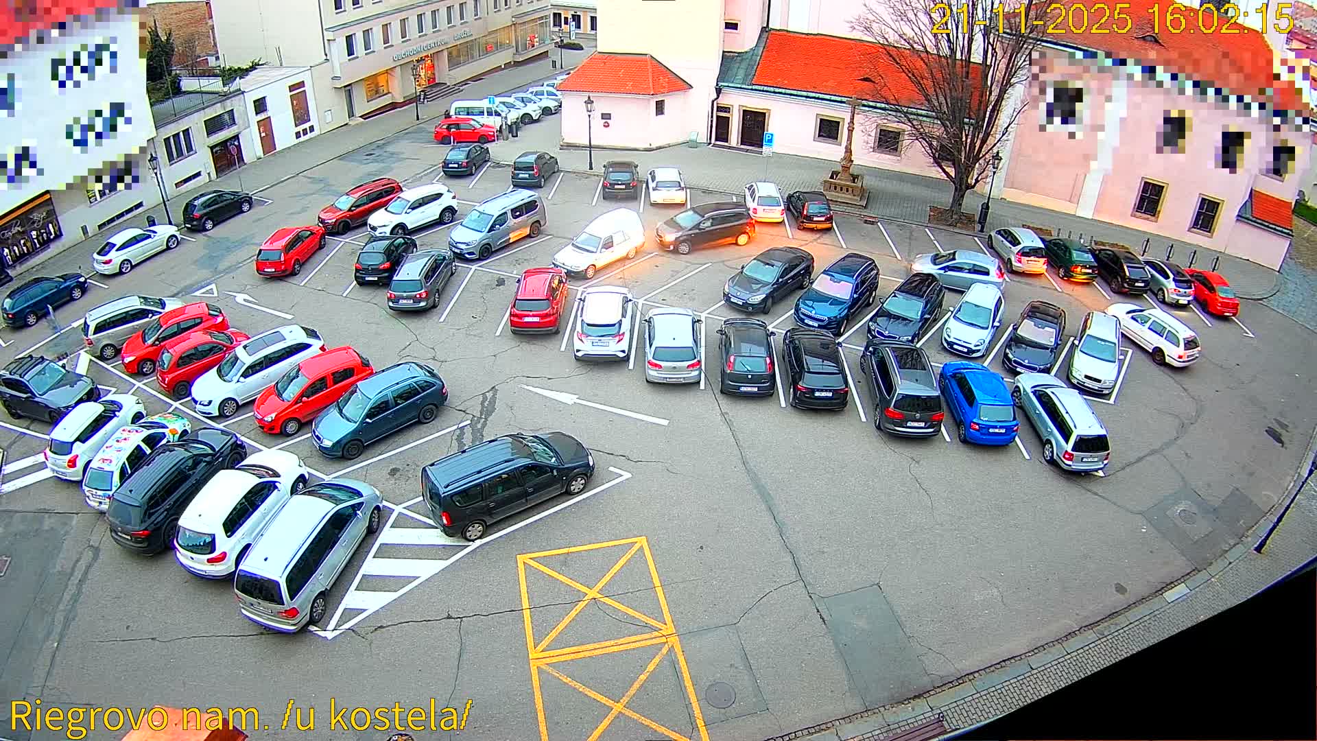 Kroměříž - Riegrovo Náměstí (Rieger Square) Live Cam - Kromeriz, Zlin, Czechia