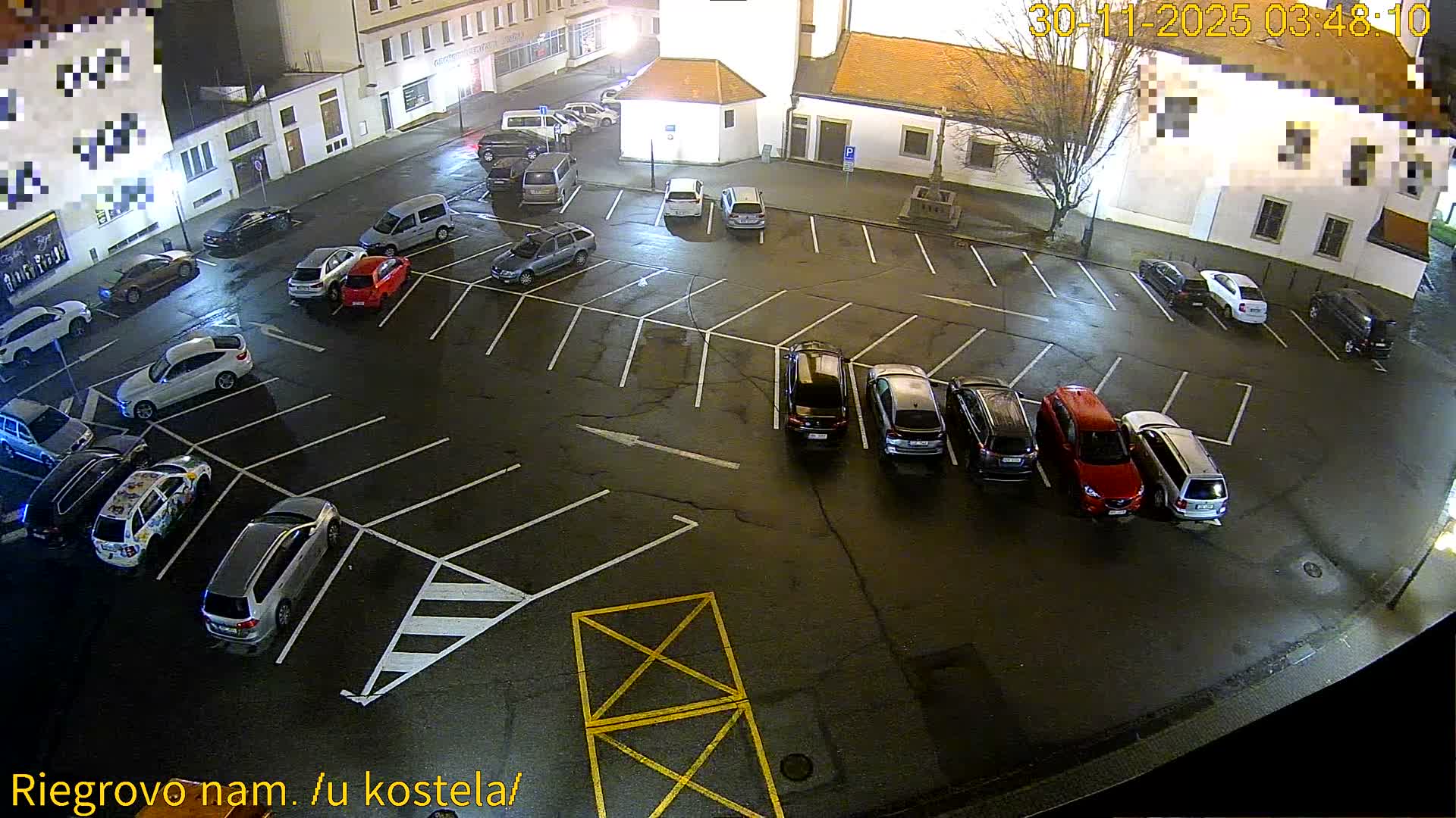 Kroměříž - Riegrovo Náměstí (Rieger Square) Live Cam - Kromeriz, Zlin, Czechia