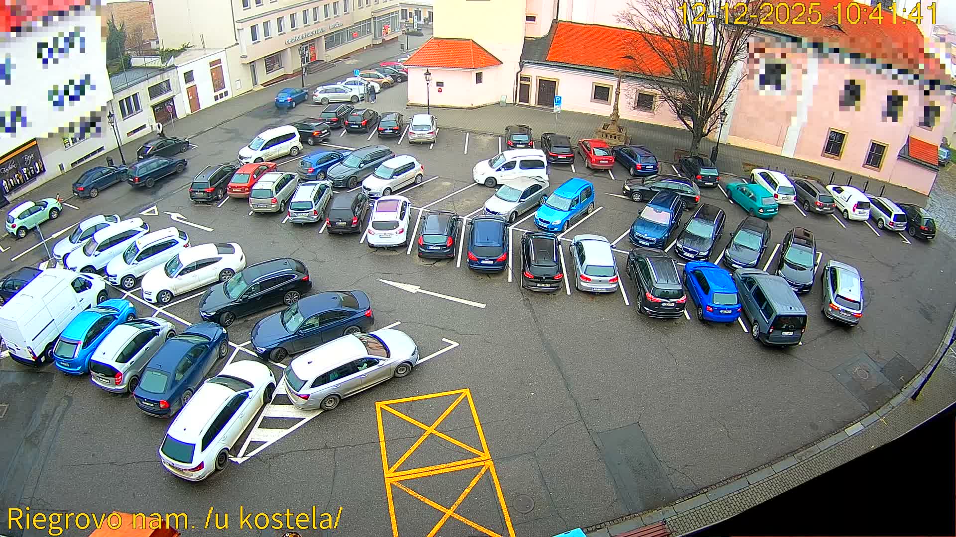 Kroměříž - Riegrovo Náměstí (Rieger Square) Live Cam - Kromeriz, Zlin, Czechia