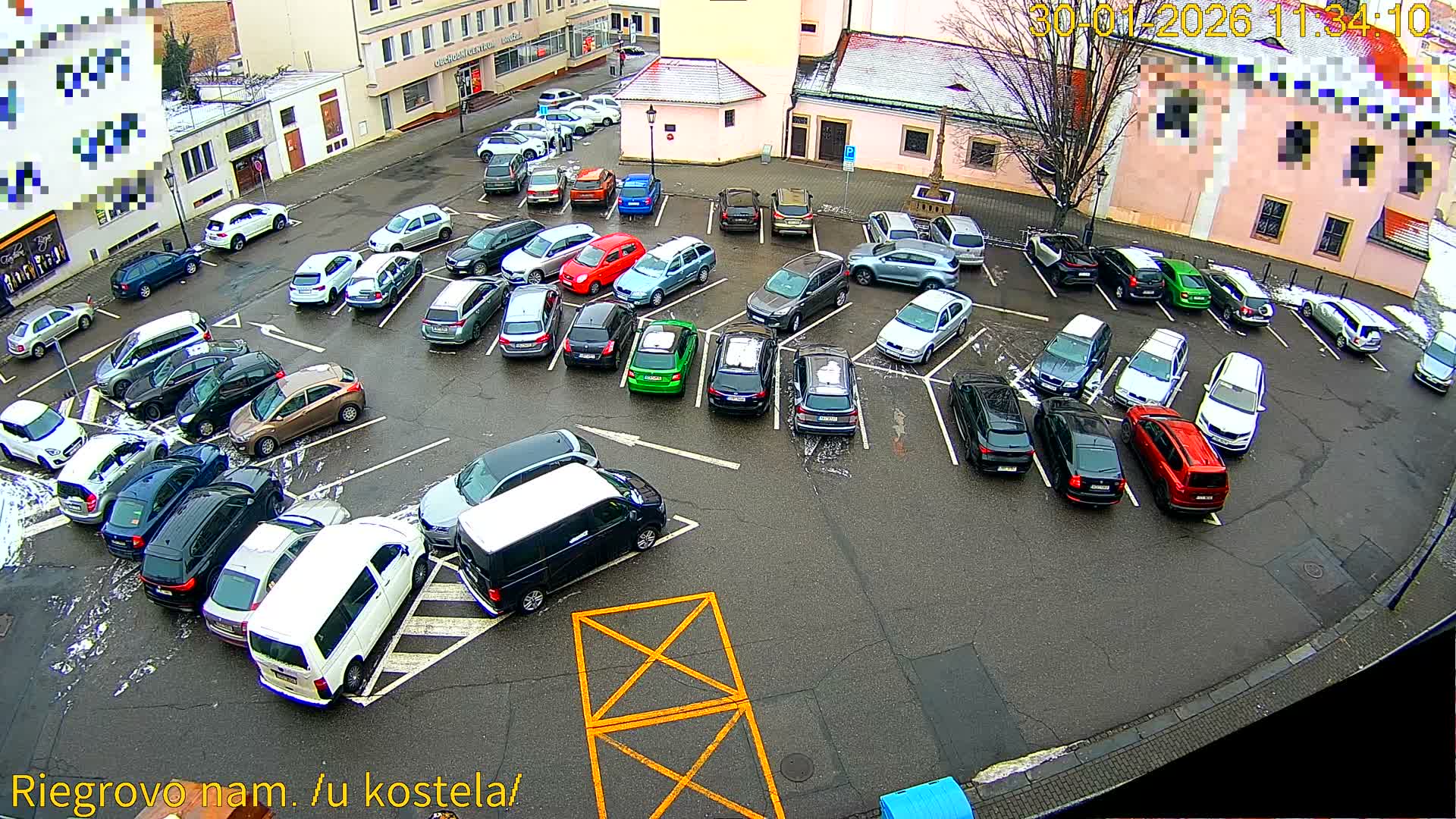 Kroměříž - Riegrovo Náměstí (Rieger Square) Live Cam - Kromeriz, Zlin, Czechia