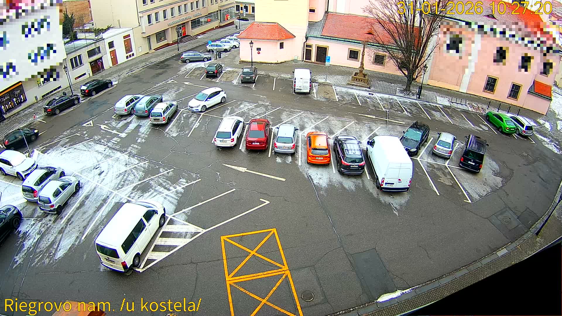 Kroměříž - Riegrovo Náměstí (Rieger Square) Live Cam - Kromeriz, Zlin, Czechia