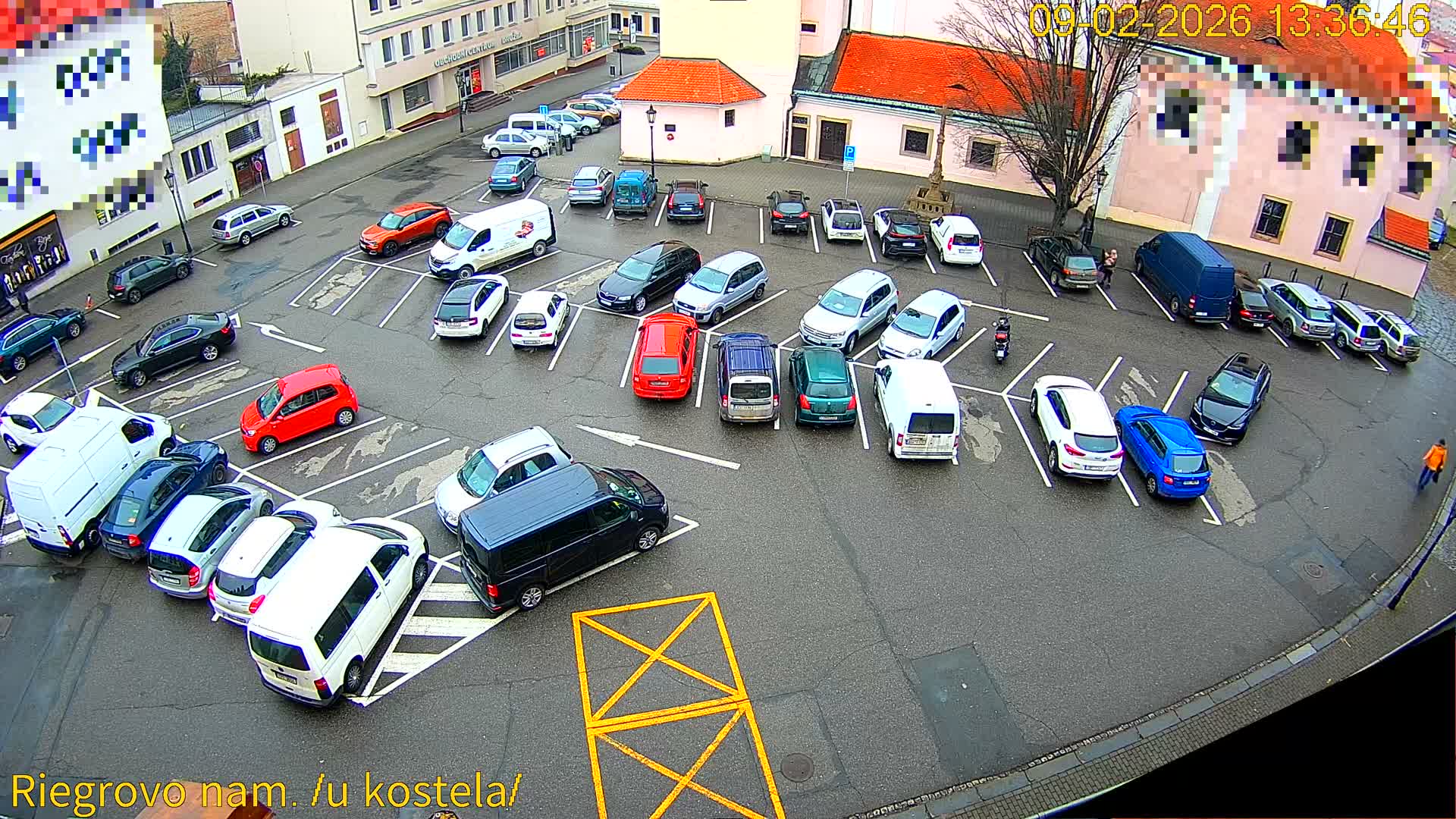 Kroměříž - Riegrovo Náměstí (Rieger Square) Live Cam - Kromeriz, Zlin, Czechia