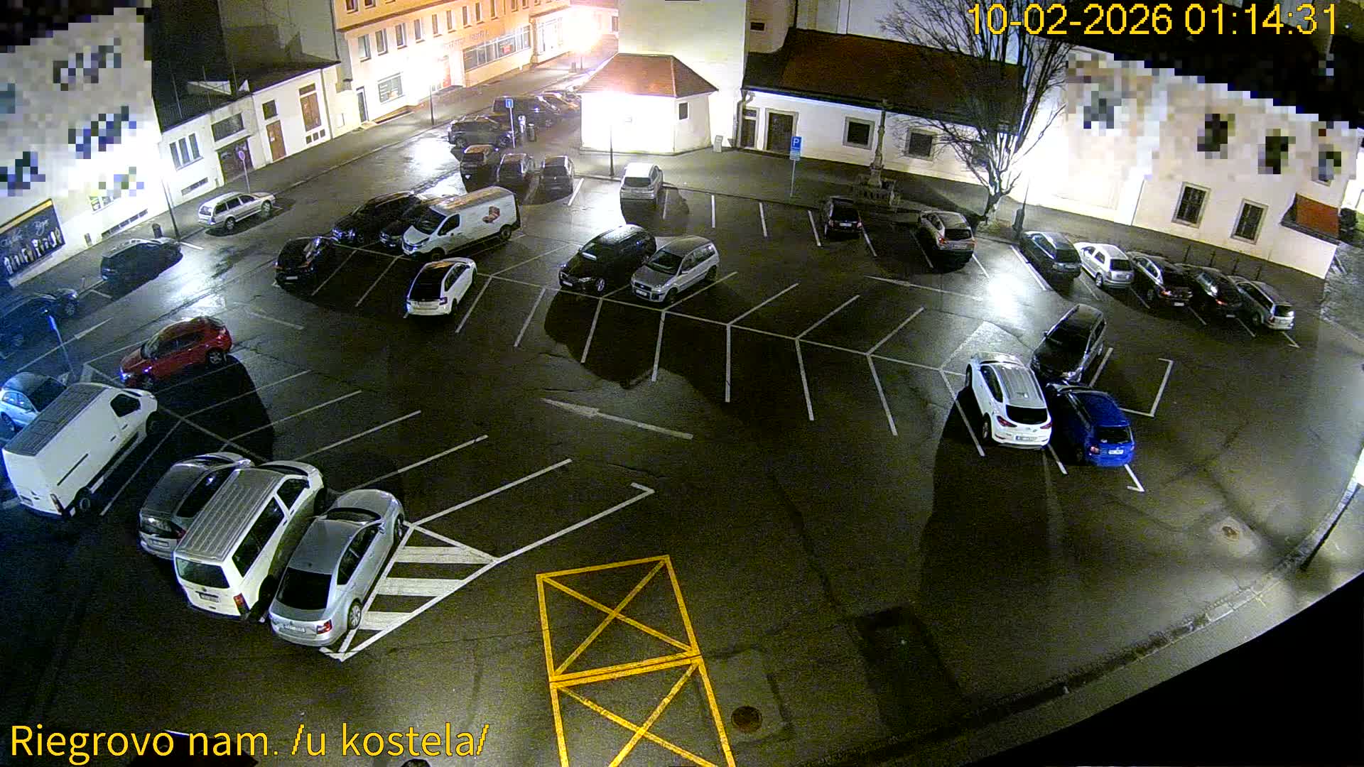 Kroměříž - Riegrovo Náměstí (Rieger Square) Live Cam - Kromeriz, Zlin, Czechia