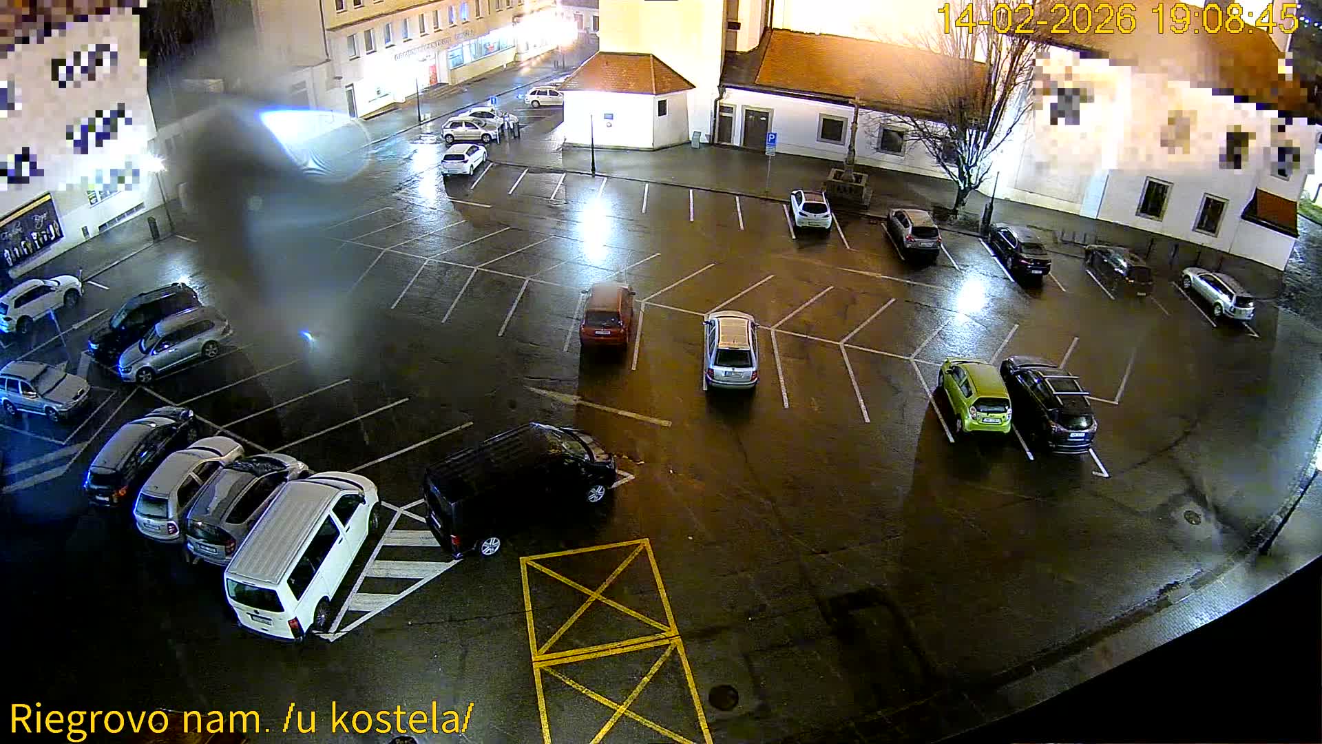 Kroměříž - Riegrovo Náměstí (Rieger Square) Live Cam - Kromeriz, Zlin, Czechia