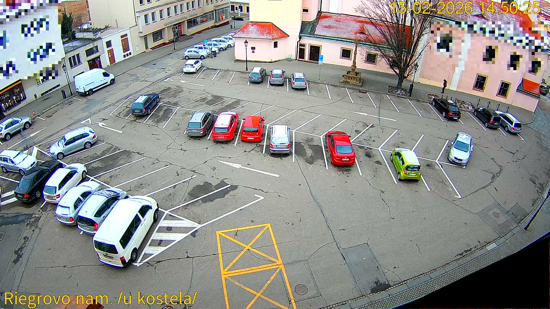 Kroměříž - Riegrovo Náměstí (Rieger Square) Live Cam - Kromeriz, Zlin, Czechia